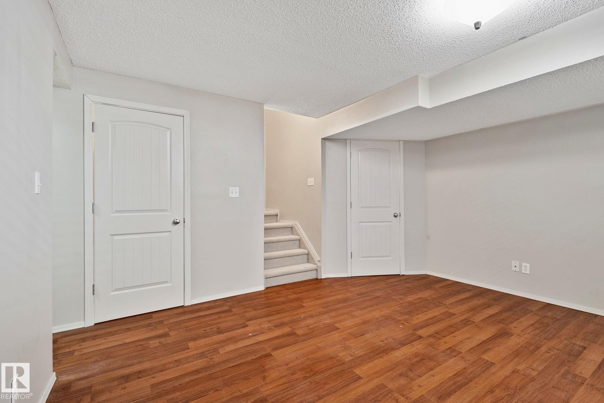 Photo 30 at 6 Vivian Way, Spruce Village, Spruce Grove