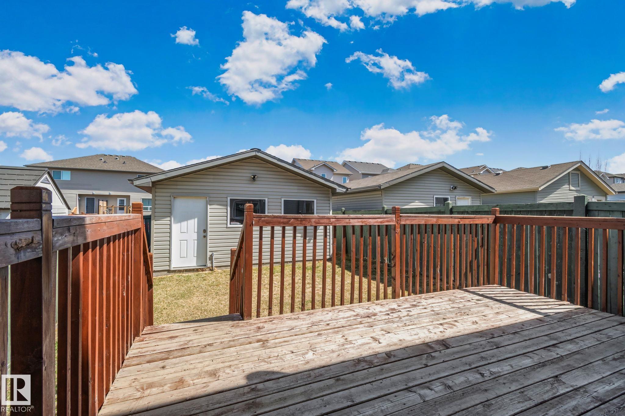Photo 49 at 6 Vivian Way, Spruce Village, Spruce Grove