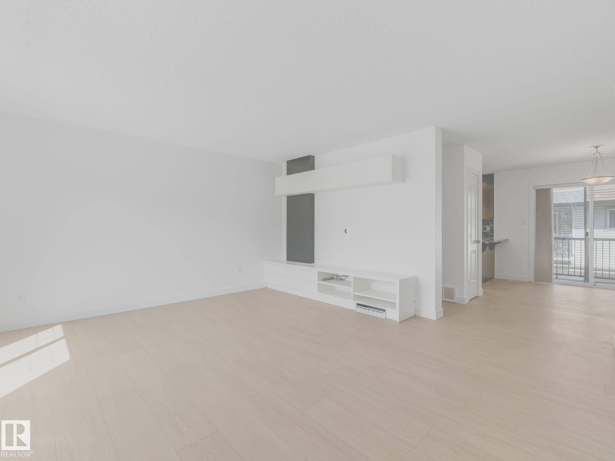 49 - 12004 22 Avenue SW, Rutherford, Edmonton