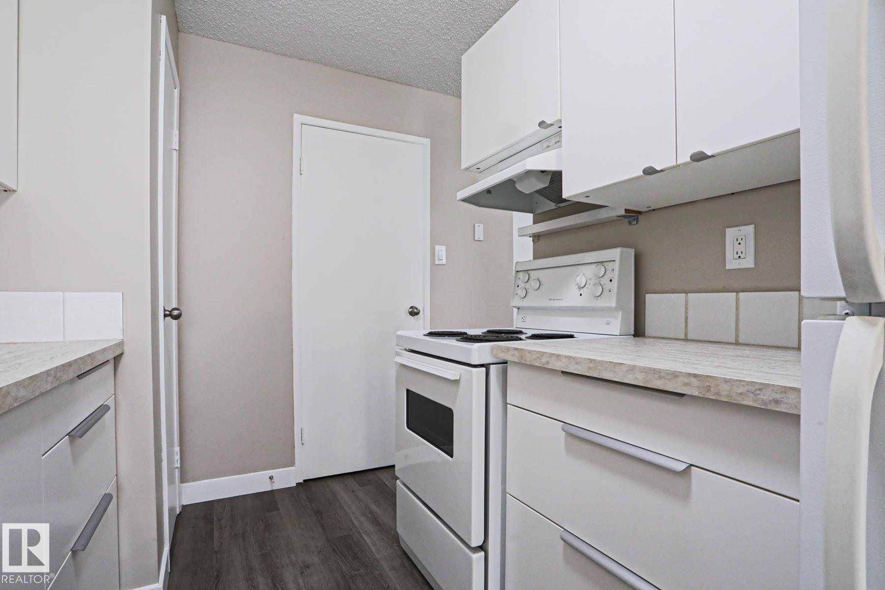 Picture for #118 7220 144 AV NW