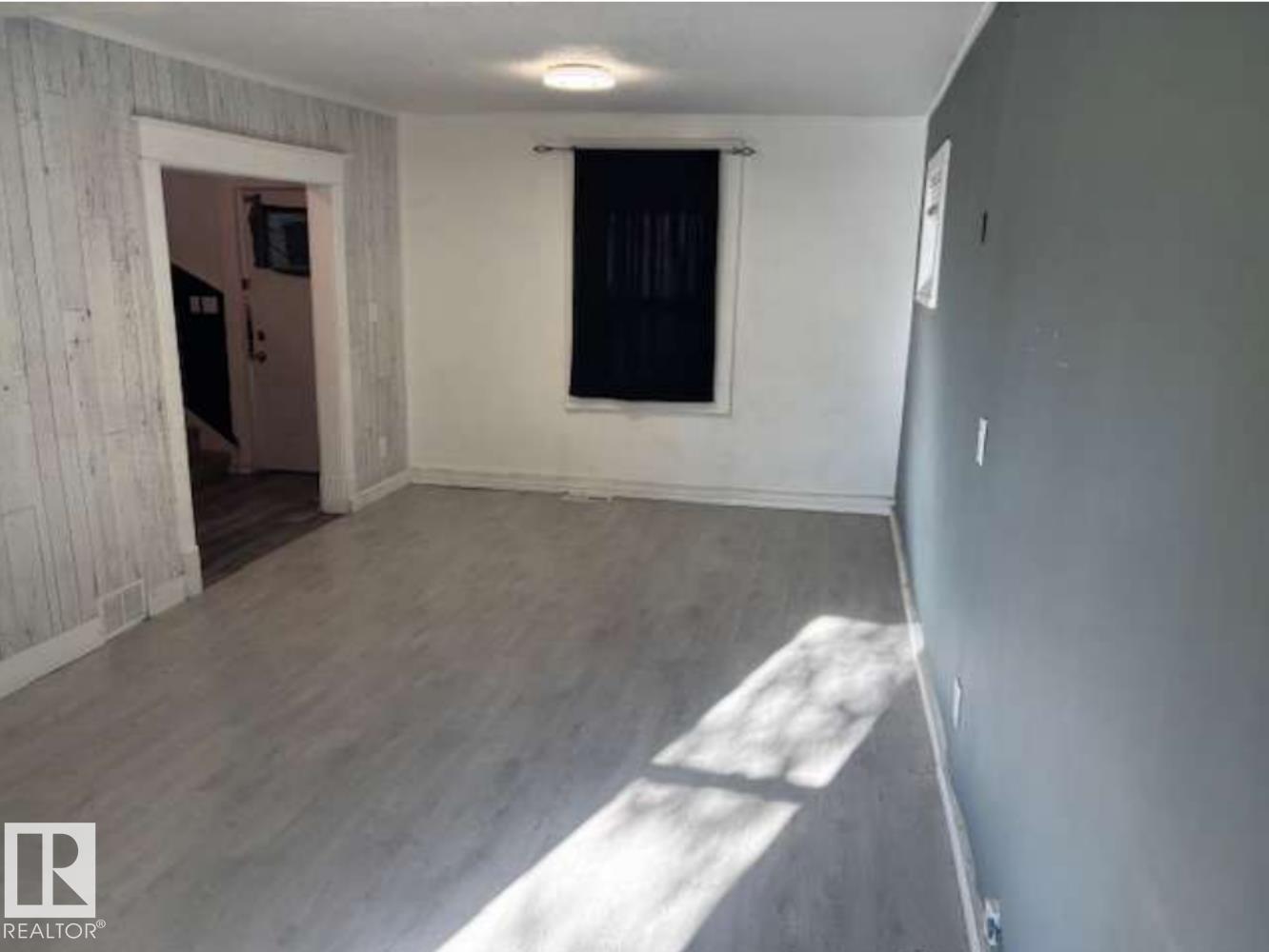 Picture for 10730 92 ST NW