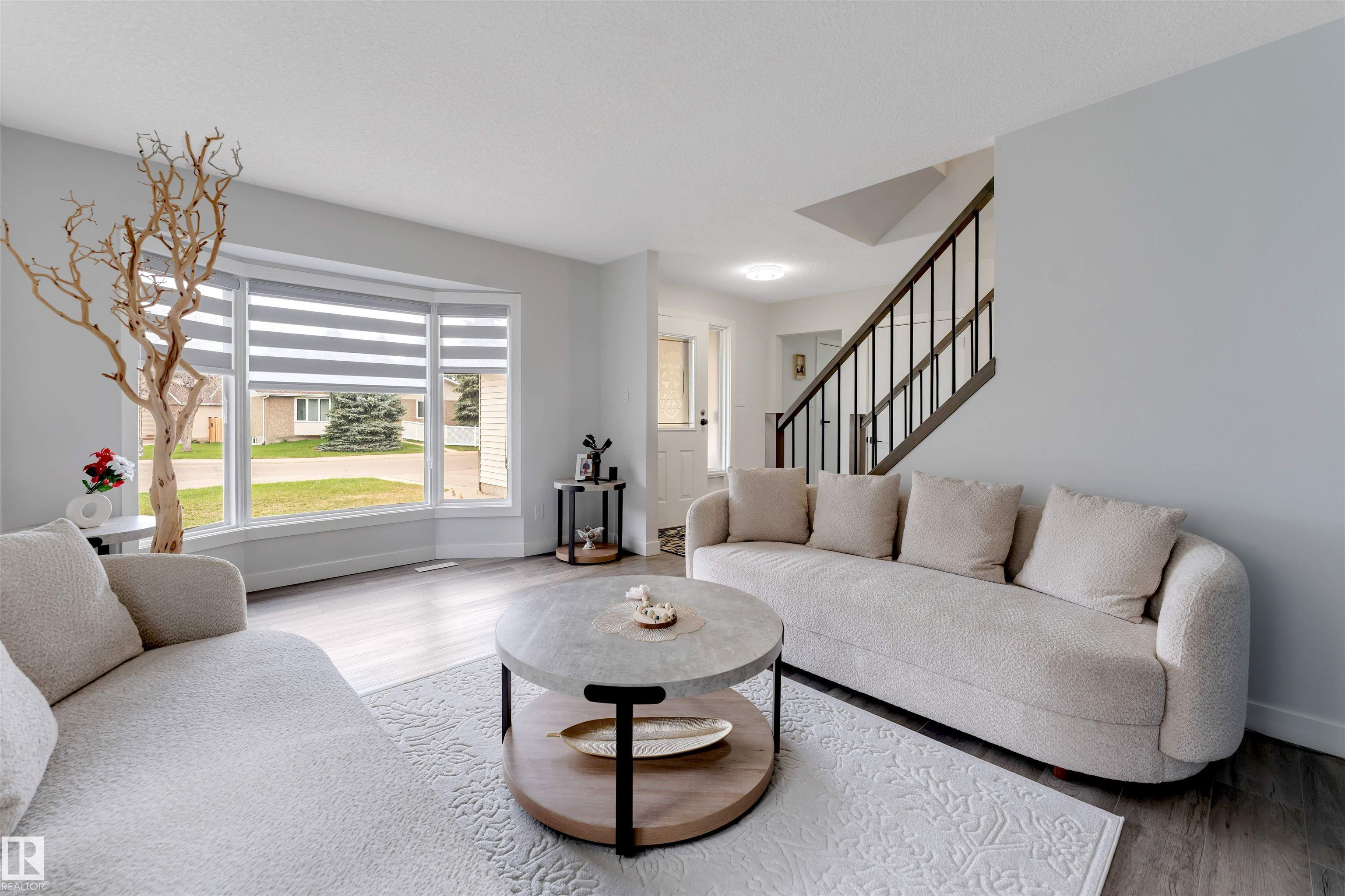 https://zimg.paragon.ice.com/ParagonImages/Property/PM/RAE/225399739/12/0/0/3dfb18b6d11f4cdc5b1d29dabf68cac8/1/9e415f8e35bc39f9846901da8f04db73/225399739-023f1c1d-0d25-4beb-b556-4456af343d72.JPG