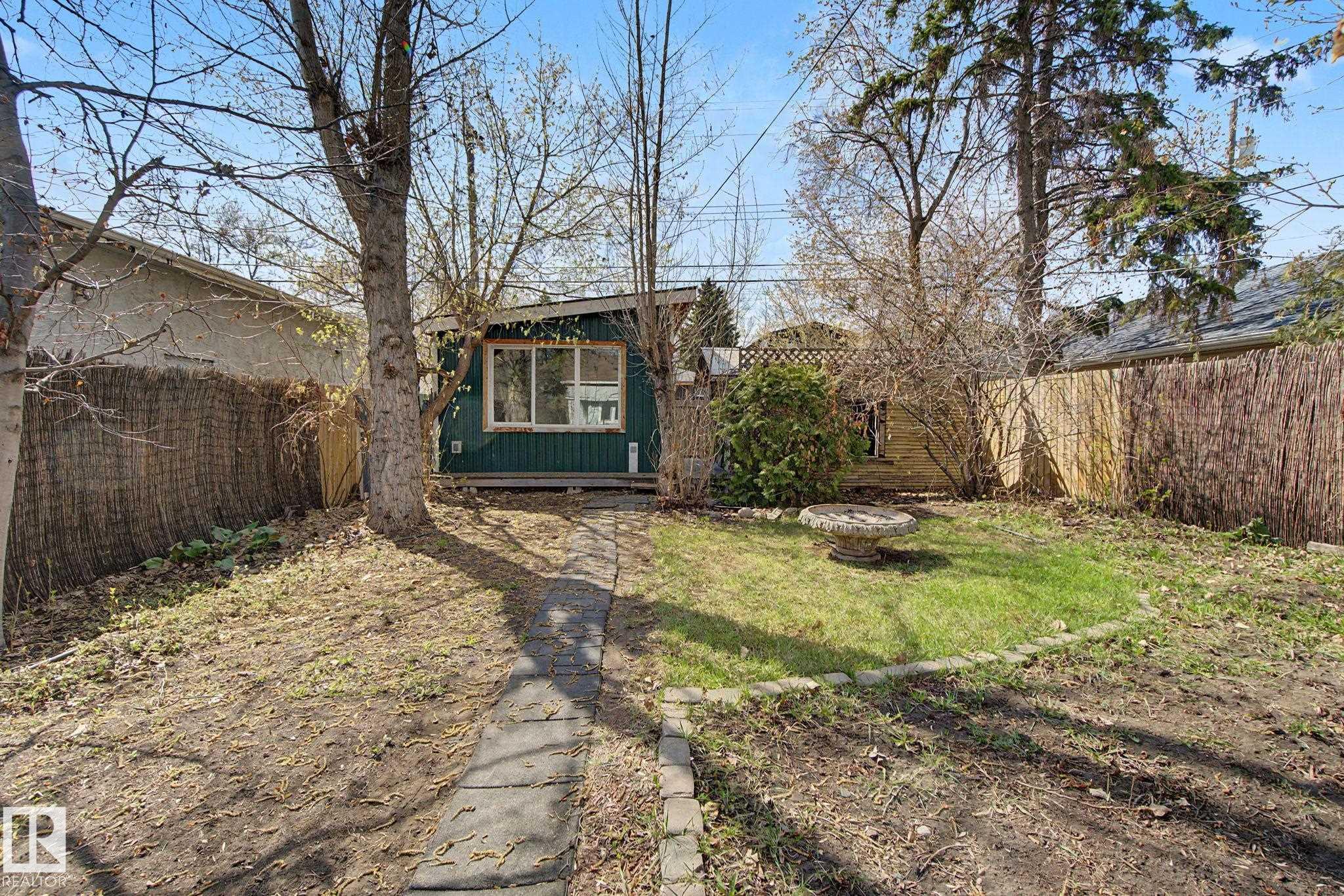 https://zimg.paragon.ice.com/ParagonImages/Property/PM/RAE/225399740/46/0/0/d2db882bb5c792a0694fe7001d29f91c/1/2c6e79ccc8a61f4a02d5d43f73a108b2/225399740-83212d67-c747-4ced-8d87-441293d596cd.JPG