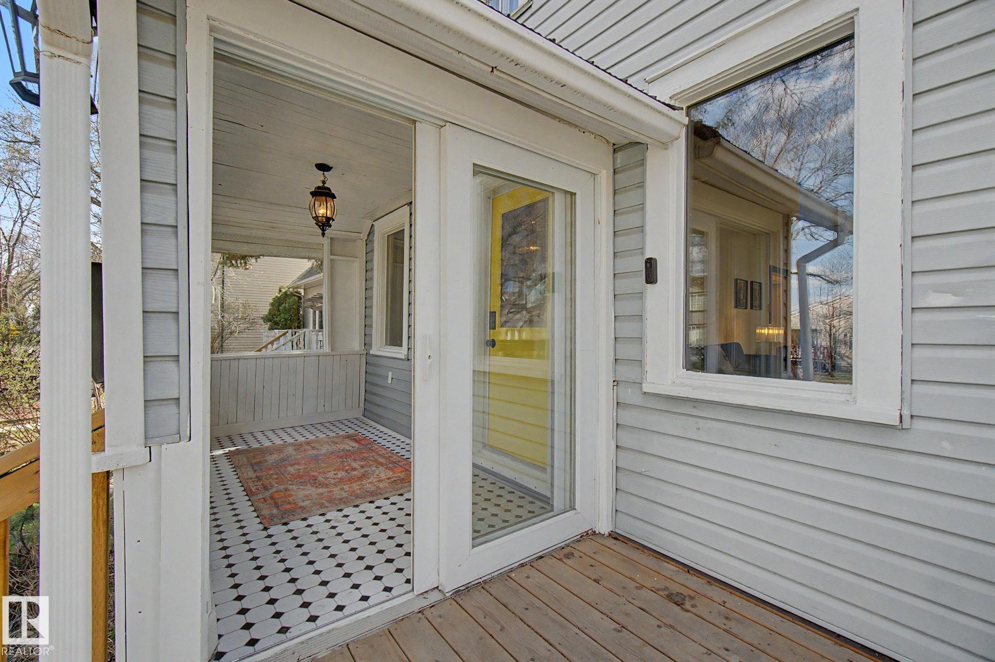 Picture for 11512 122 ST NW