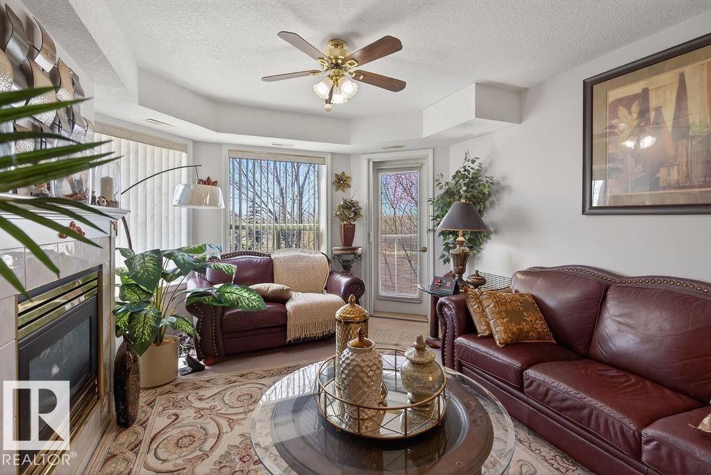https://zimg.paragon.ice.com/ParagonImages/Property/PM/RAE/225399751/11/0/0/848cc56f1ddb2d358545feb7d92c7513/1/31c9145ee65d09d40c0deb99f65d9c8d/225399751-a3e237a8-17f9-4d7e-a80f-6cca38f31d30.JPG