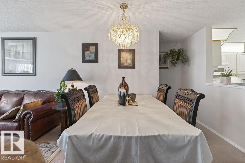 https://zimg.paragon.ice.com/ParagonImages/Property/PM/RAE/225399751/8/0/0/1106017eb417ff0e0064064f09618689/1/31c9145ee65d09d40c0deb99f65d9c8d/225399751-f9b405ae-3a00-4f75-afe2-8f30455c9262.JPG