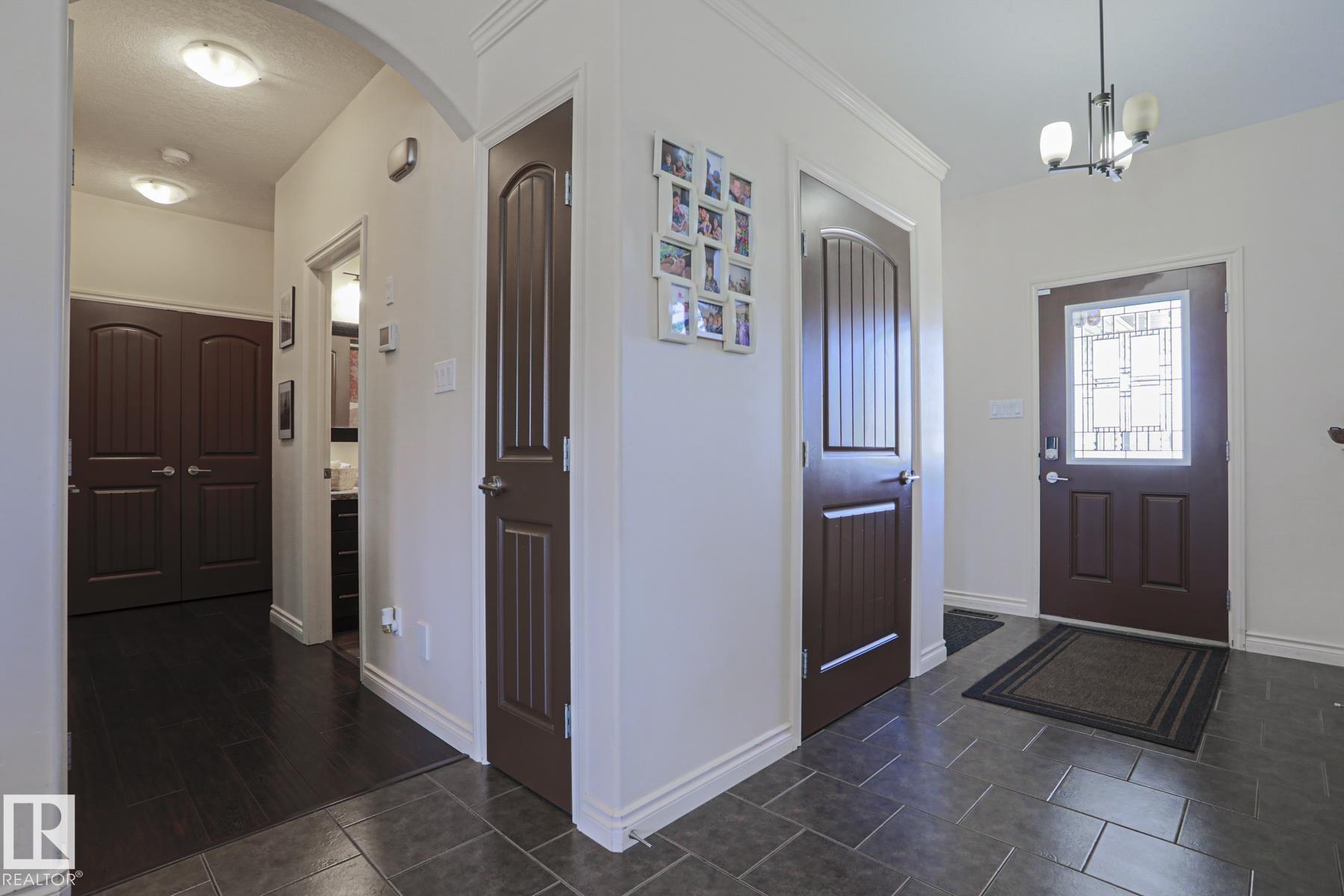 Photo 17 at 737 Lakeside Drive, Spring Lake, Rural Parkland County