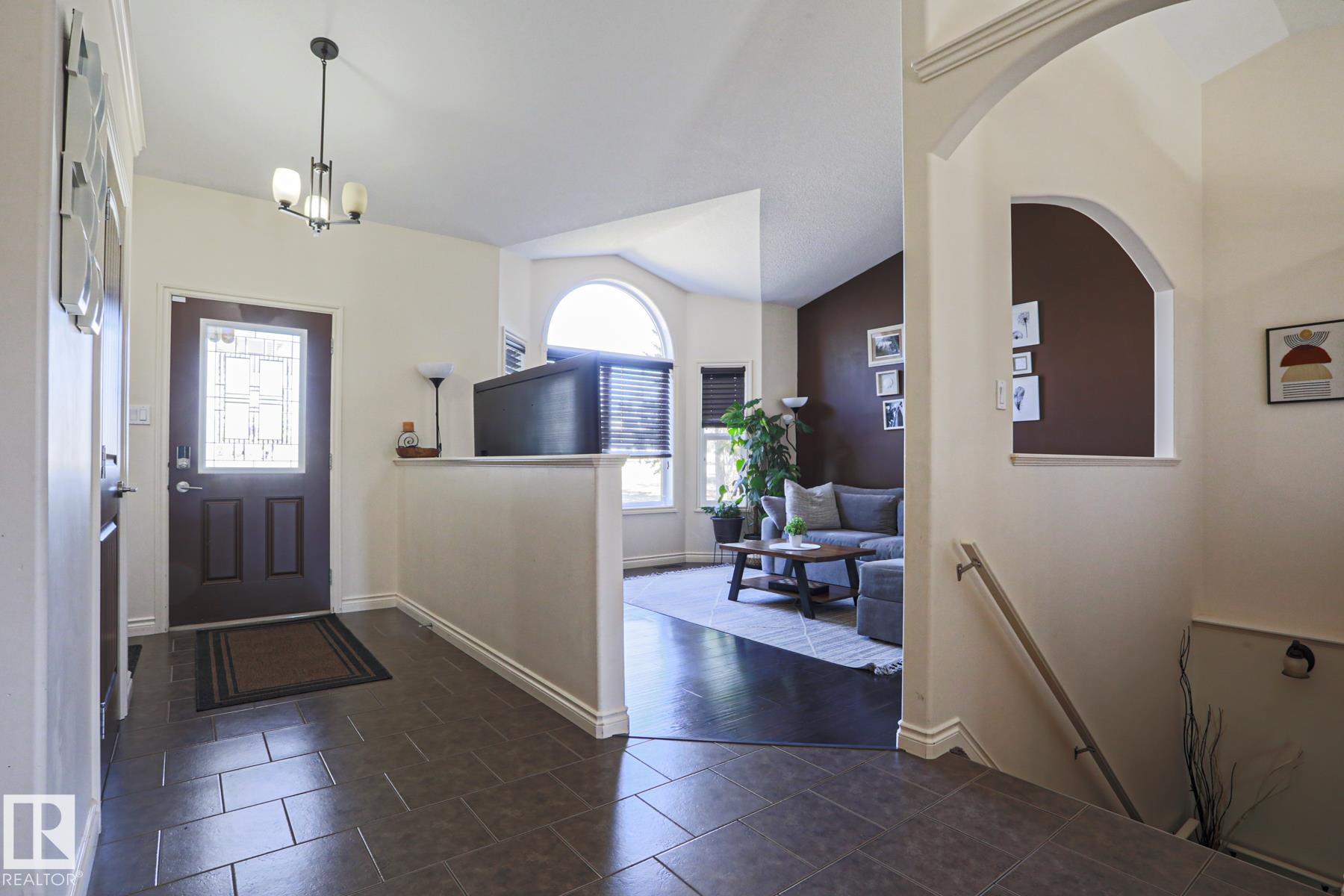 Photo 18 at 737 Lakeside Drive, Spring Lake, Rural Parkland County