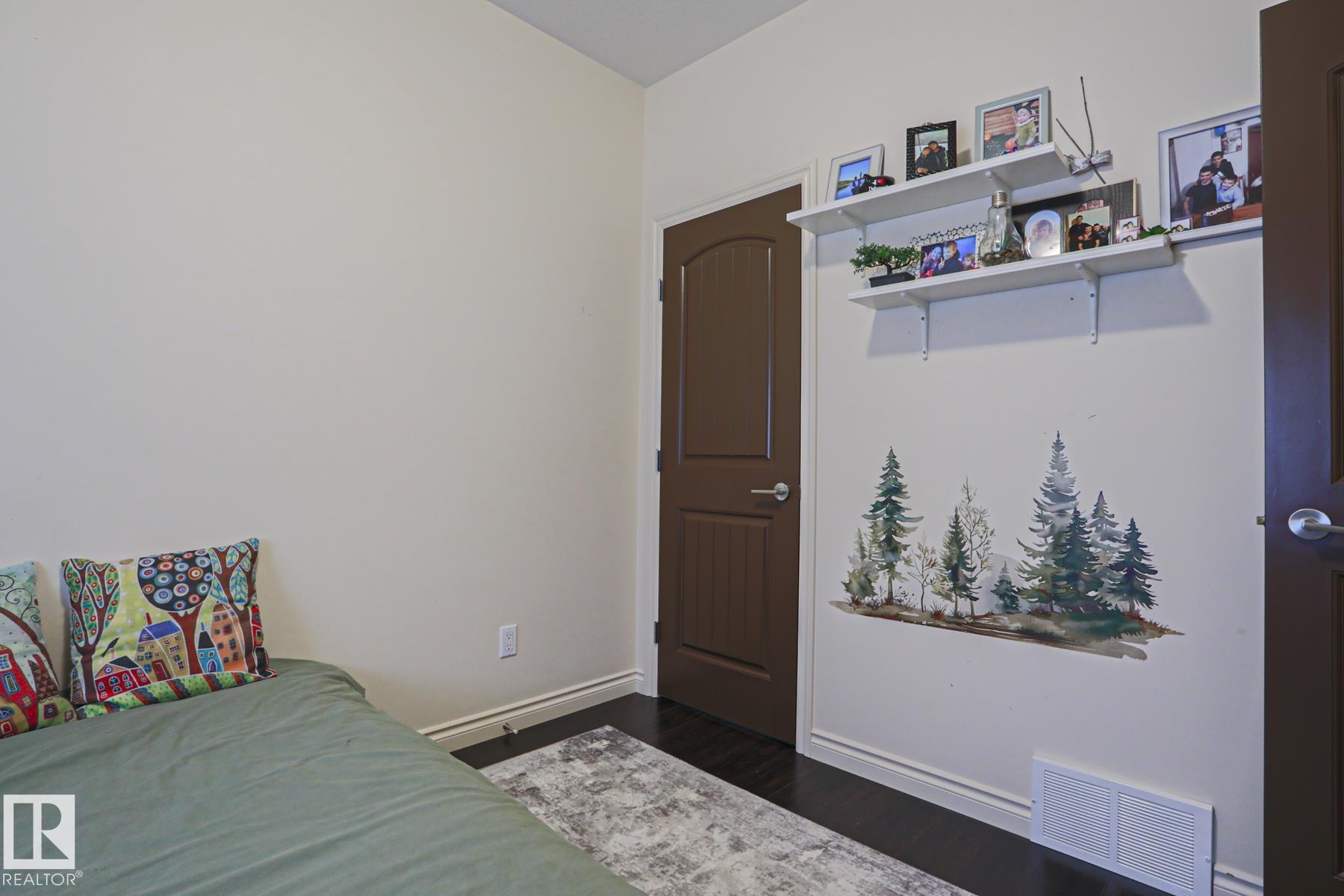 Photo 21 at 737 Lakeside Drive, Spring Lake, Rural Parkland County