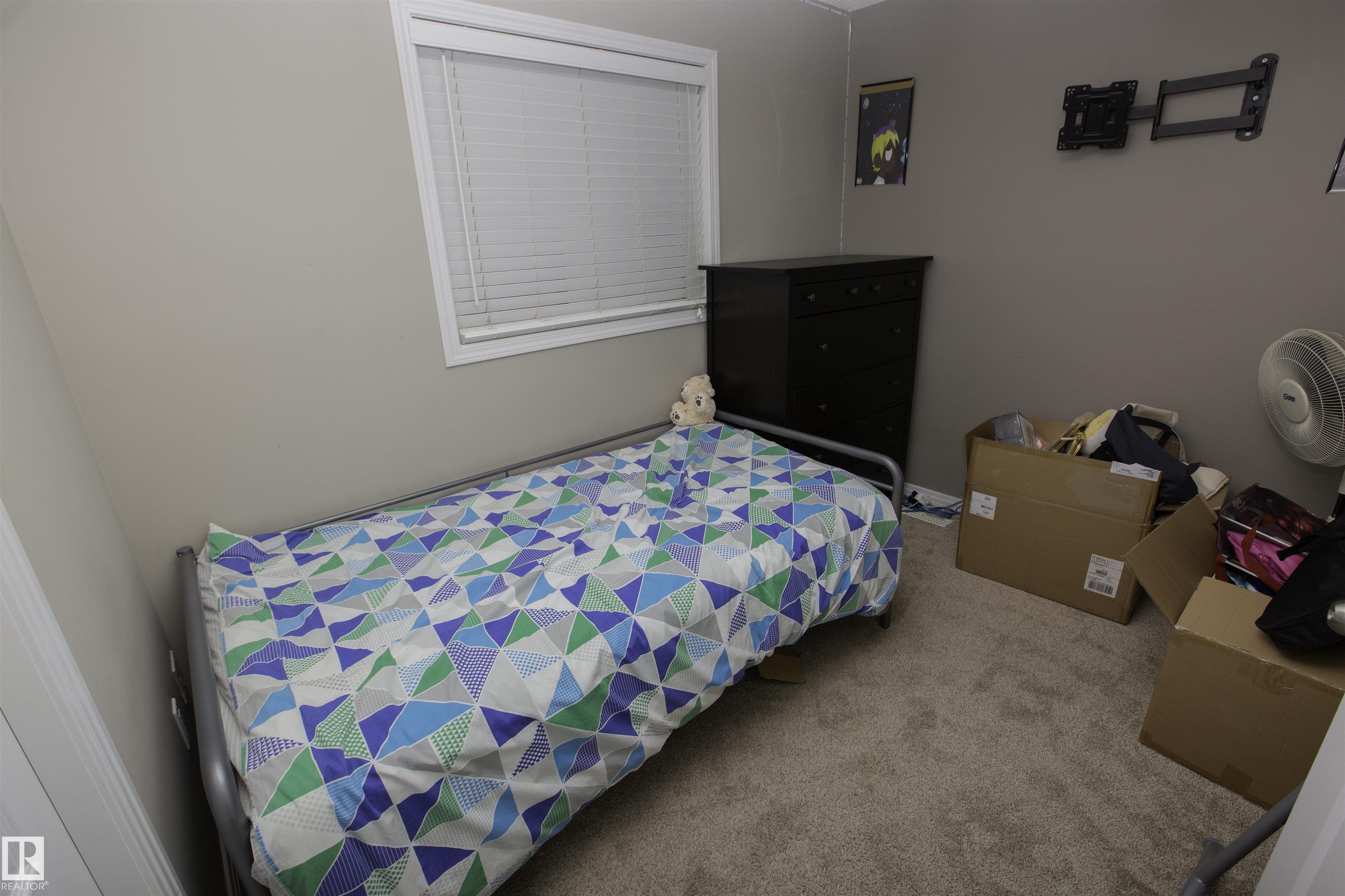 Photo 24 at 2817 40a Avenue NW, Larkspur, Edmonton