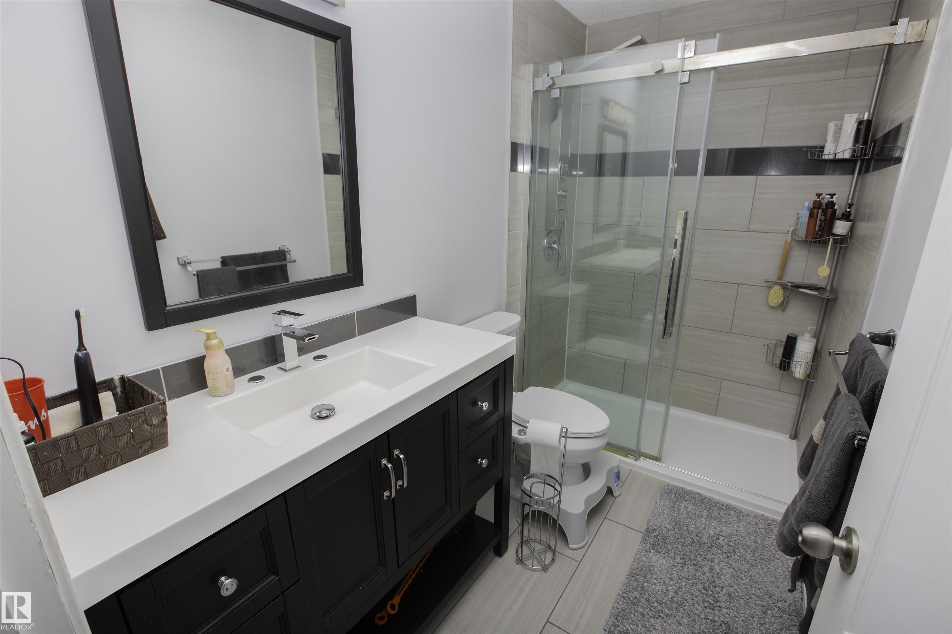 Photo 25 at 2817 40a Avenue NW, Larkspur, Edmonton