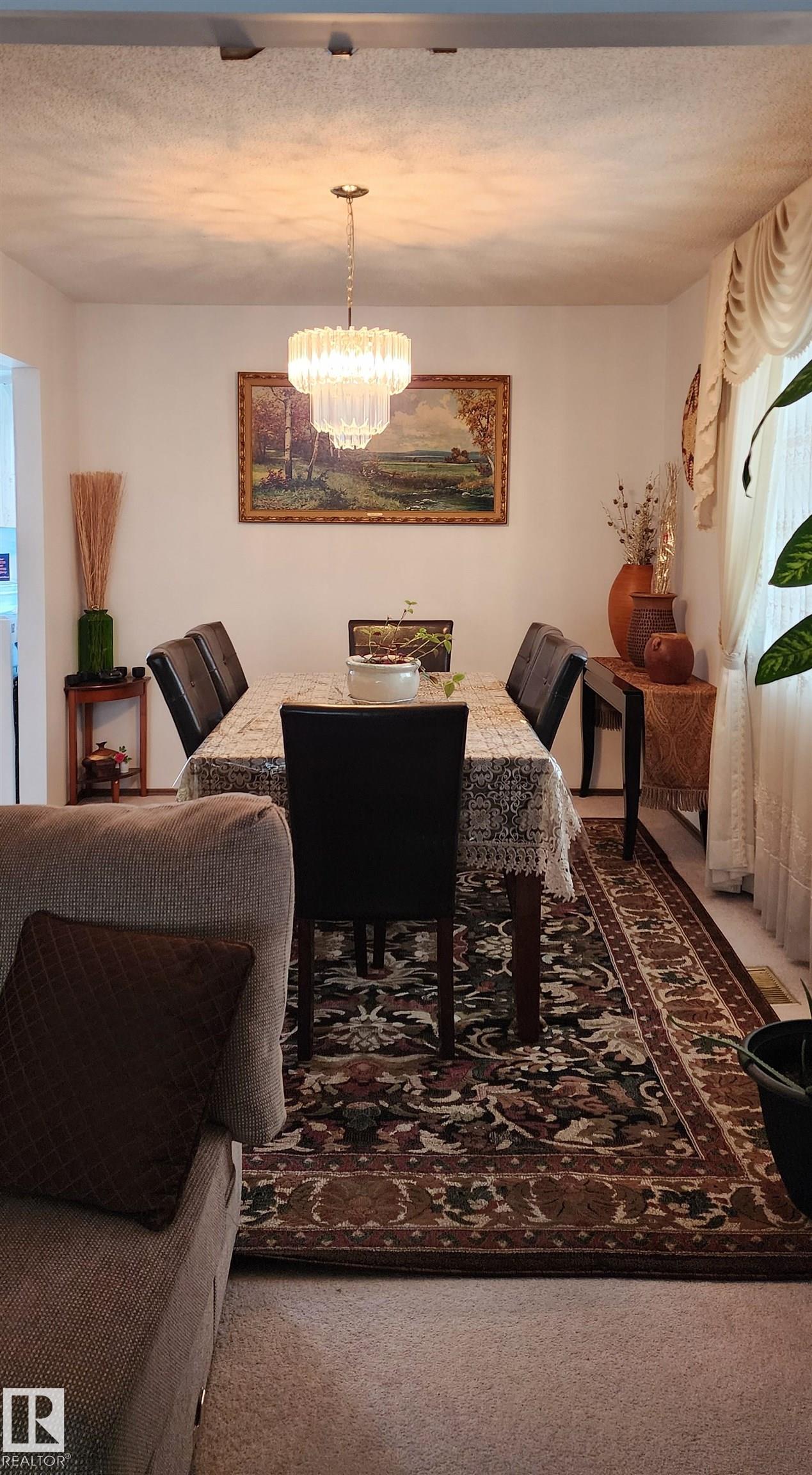 Picture for 11035 166 AV NW