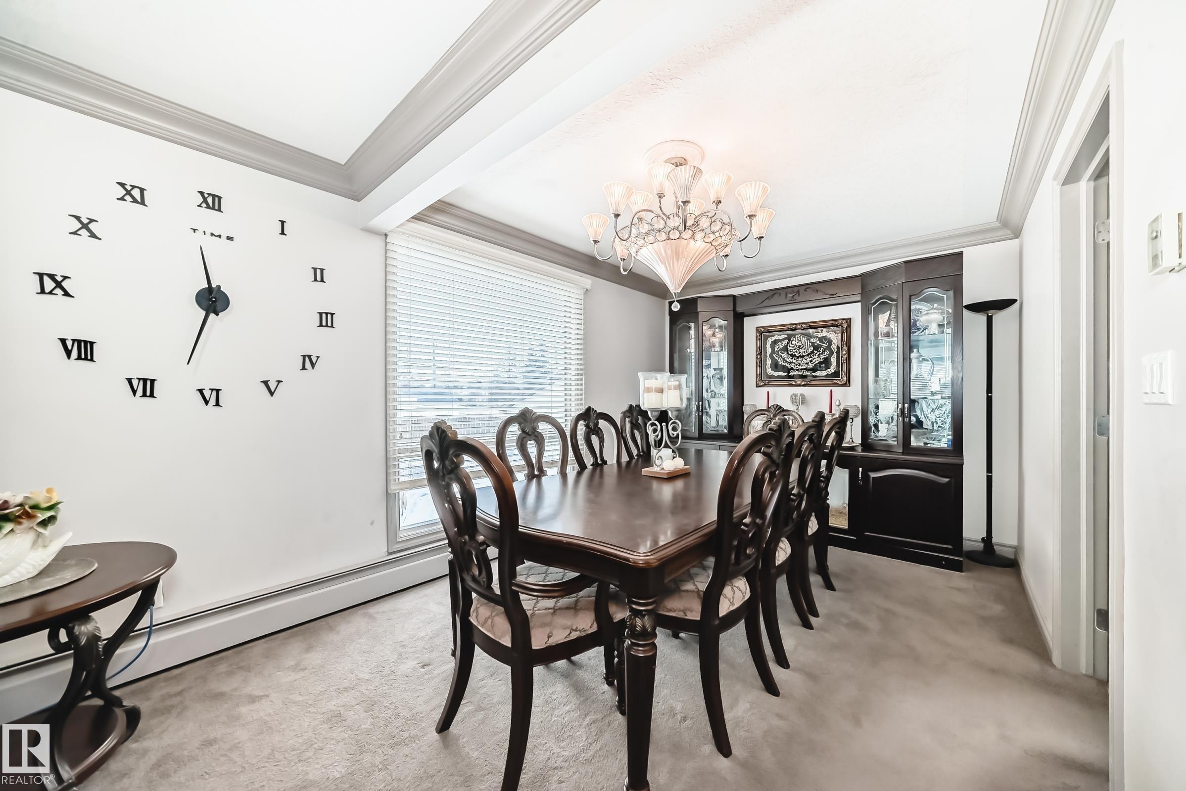 https://zimg.paragon.ice.com/ParagonImages/Property/PM/RAE/225399764/19/0/0/9141848ebbbe5df87919fdeba5da2c02/1/41e37209b85246c9a9376ea35a6c2706/225399764-A168F334-7BAC-4E93-9B41-5270F1CD319E.JPG