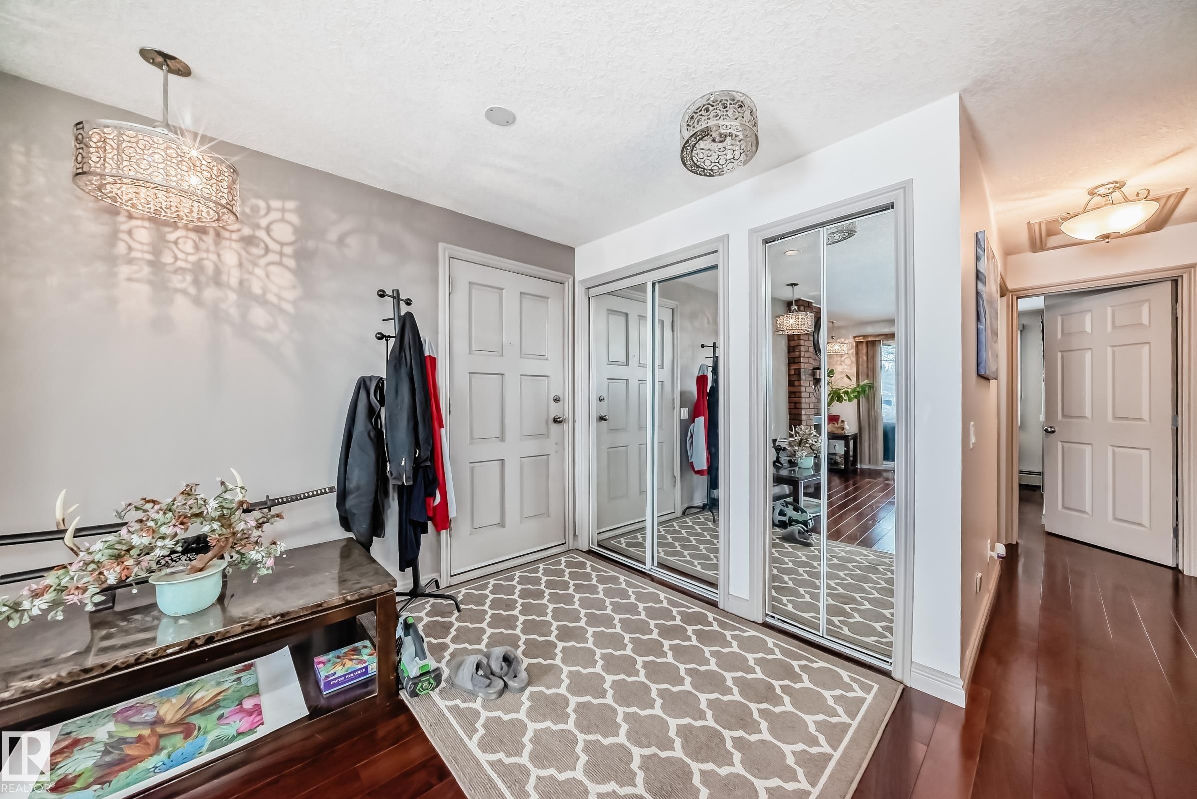 https://zimg.paragon.ice.com/ParagonImages/Property/PM/RAE/225399764/26/0/0/2e5b25a2b457e632bd7ebedc4f224179/1/41e37209b85246c9a9376ea35a6c2706/225399764-B19DCF36-4F15-499A-BD44-A72FF2E7824B.JPG