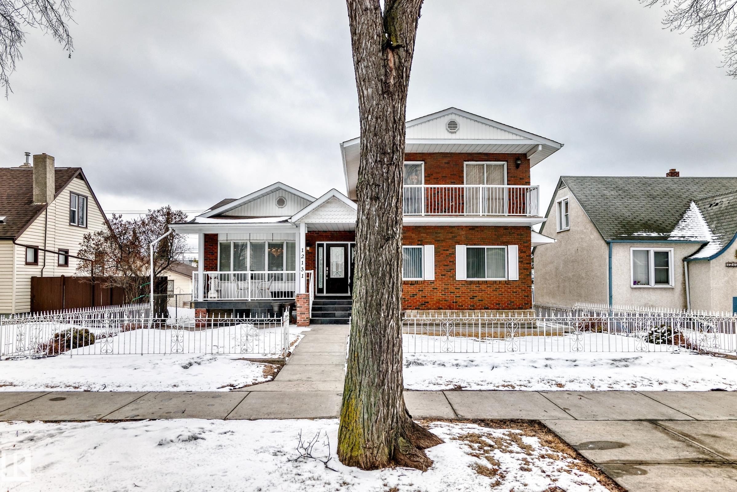 https://zimg.paragon.ice.com/ParagonImages/Property/PM/RAE/225399764/70/0/0/db4f49205a594d2716a85f6d99e8bd68/1/41e37209b85246c9a9376ea35a6c2706/225399764-FBCE4092-D1CA-4808-B16E-0E56BD9BA99F.JPG