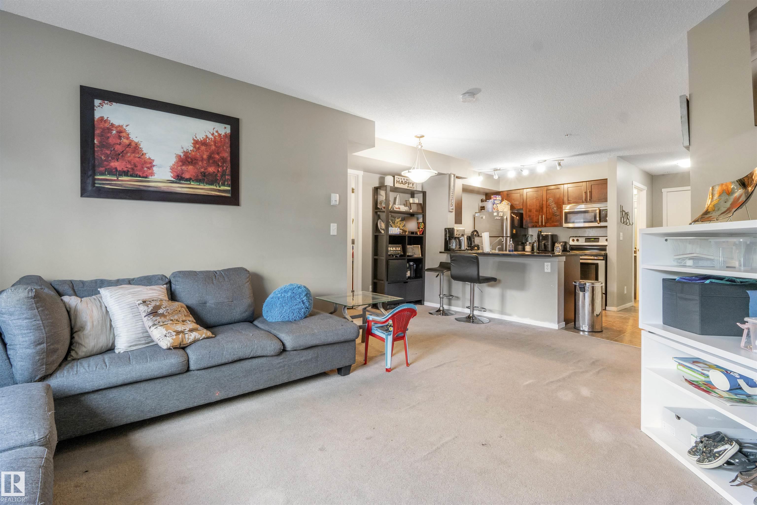 https://zimg.paragon.ice.com/ParagonImages/Property/PM/RAE/225399766/15/0/0/235474099c455cb2ff18fd02c78f5502/1/9ded39cecdd04cedbd8d35ffb84cd518/225399766-2c3d5640-5bca-4e00-b61b-8169027ec30c.JPG