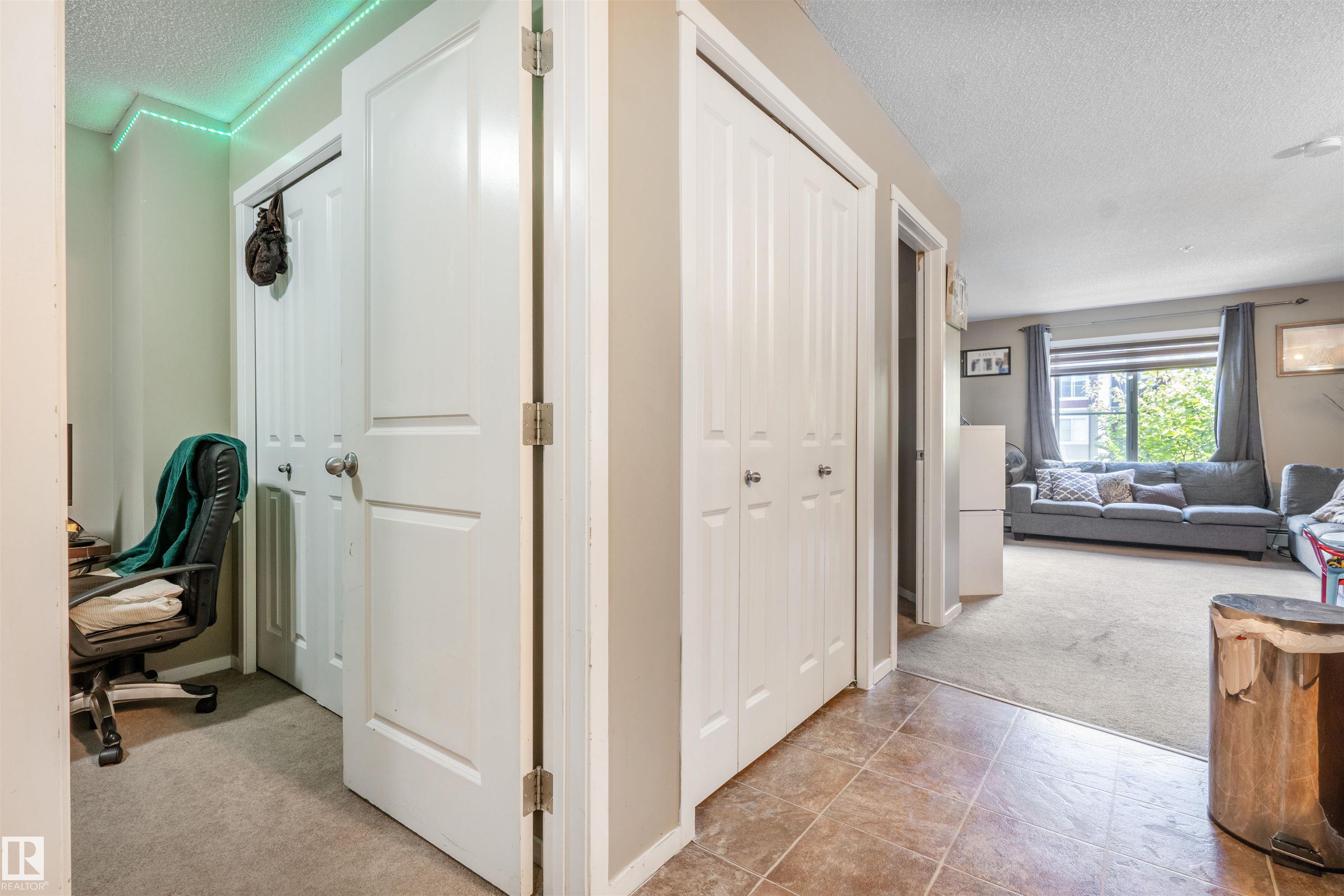 https://zimg.paragon.ice.com/ParagonImages/Property/PM/RAE/225399766/8/0/0/f3c1e9d7bd5035d02467d55b8569bd57/1/9ded39cecdd04cedbd8d35ffb84cd518/225399766-98f12658-4f4d-4987-979e-ece4ec8ddc8e.JPG