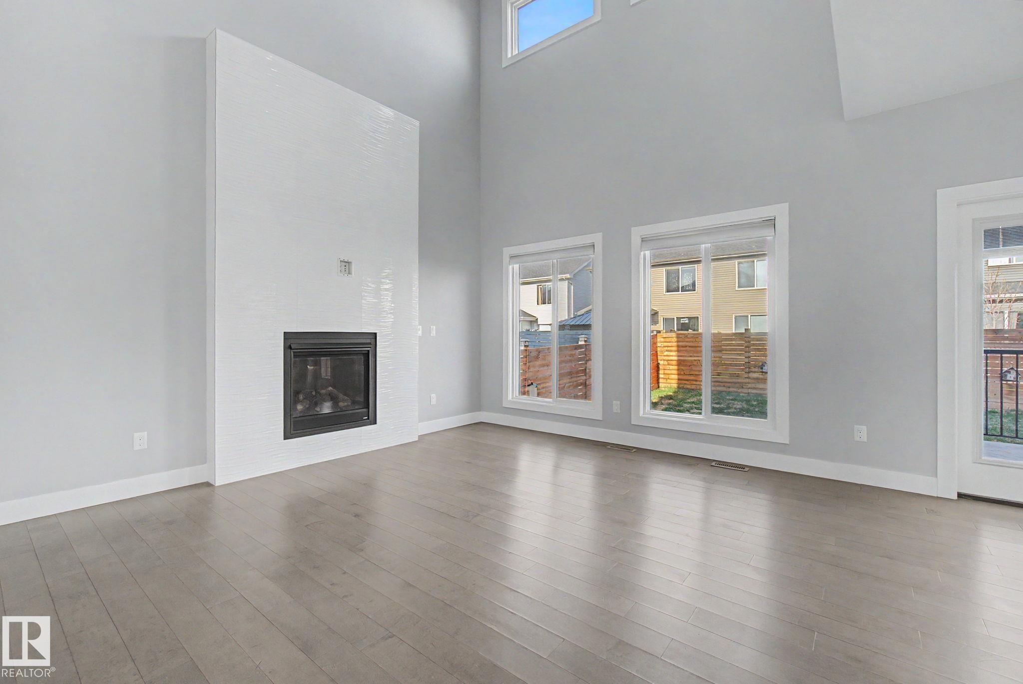Photo 7 at 635 42 Street SW, Charlesworth, Edmonton