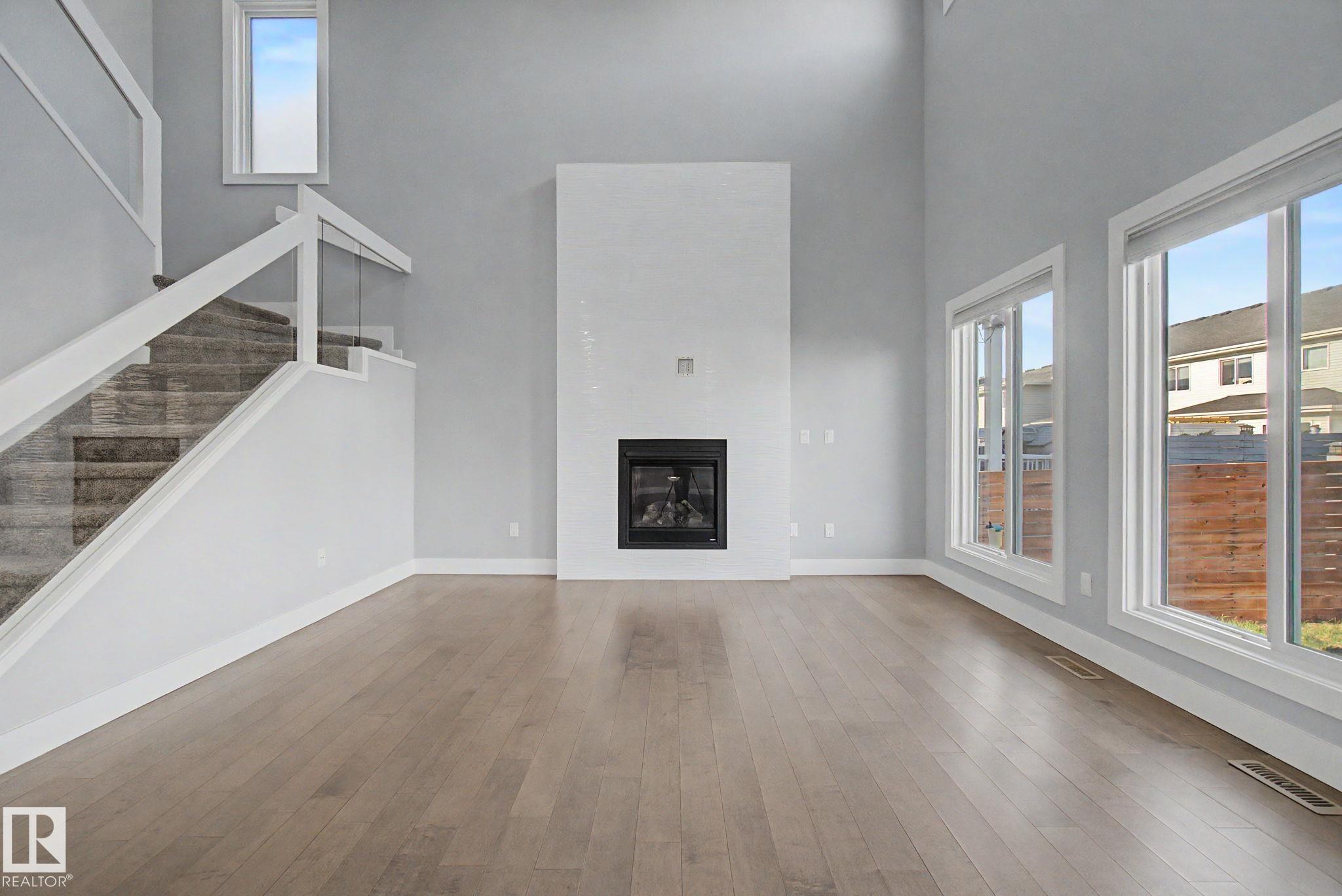 Photo 8 at 635 42 Street SW, Charlesworth, Edmonton