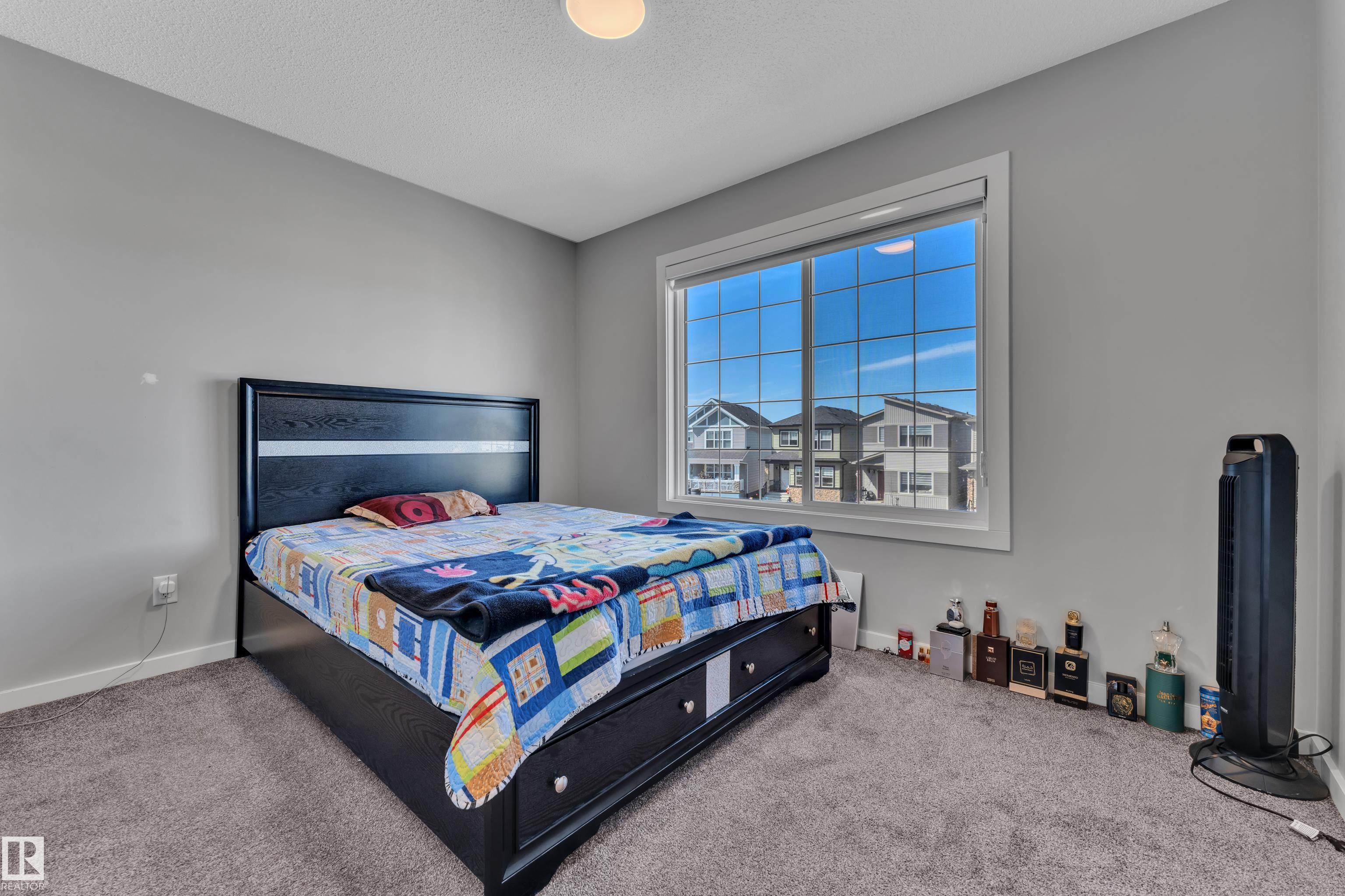 Photo 31 at 319 36 Avenue NW, Maple Crest, Edmonton