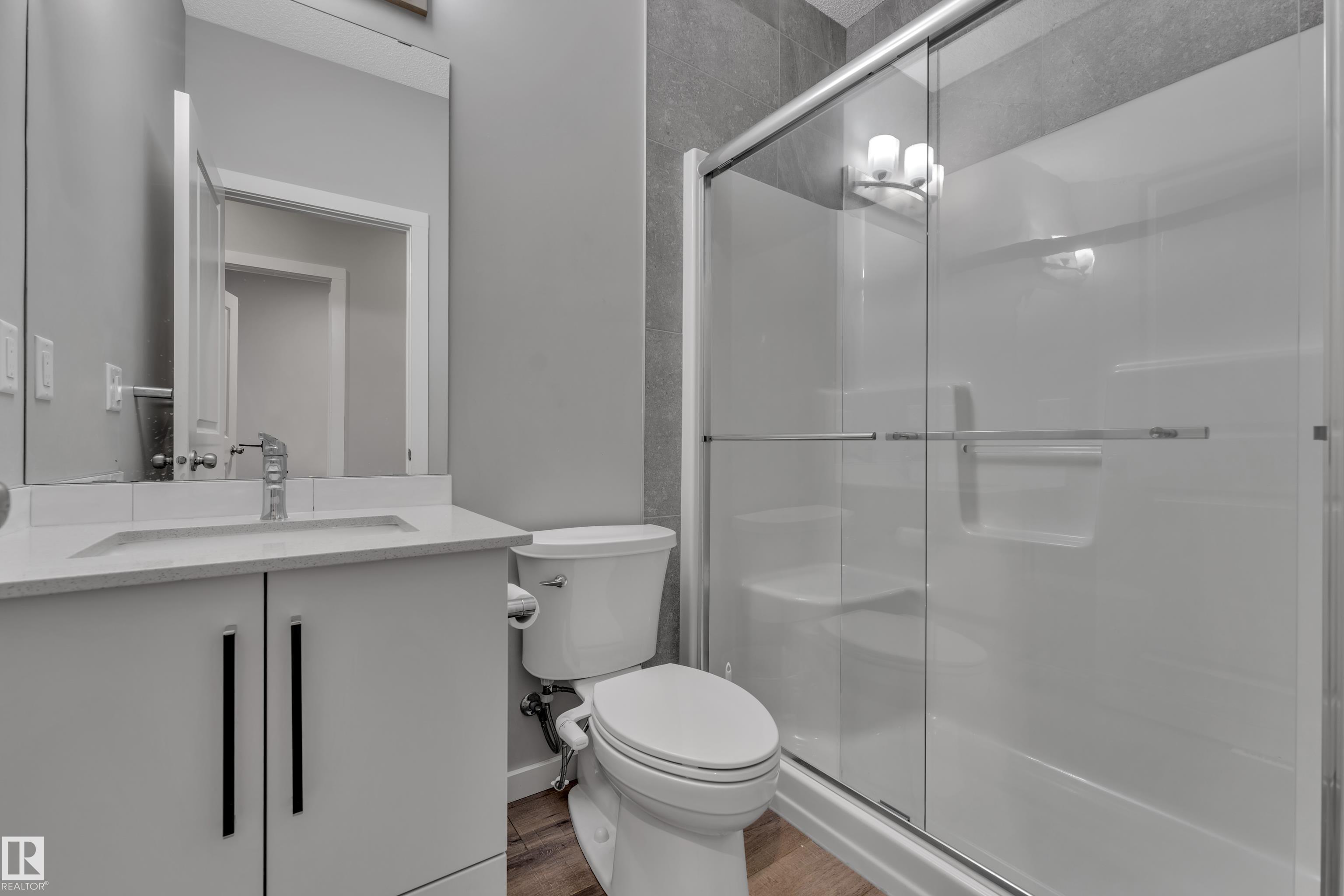 319 36 Avenue NW, Maple Crest, Edmonton
