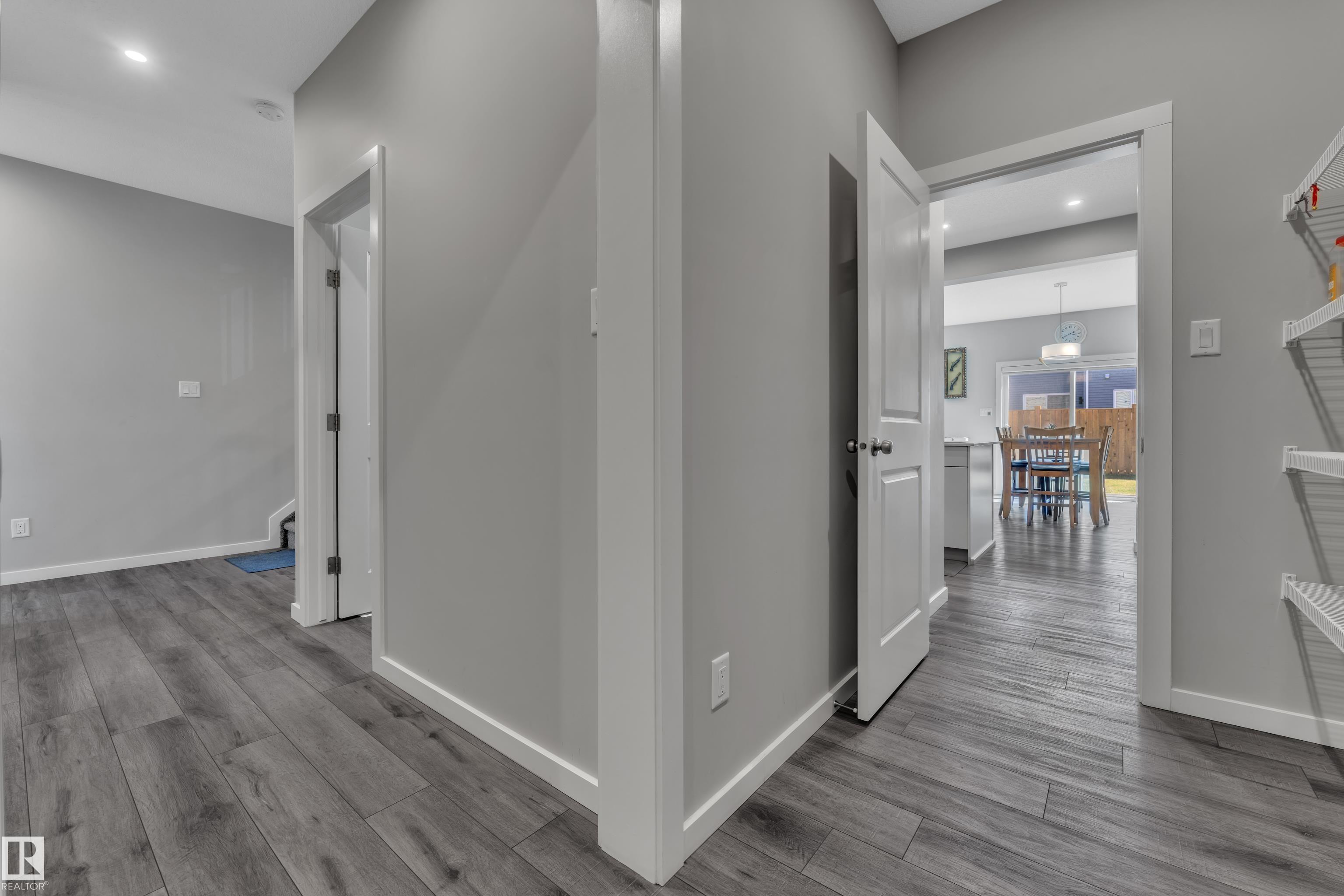 Photo 8 at 319 36 Avenue NW, Maple Crest, Edmonton