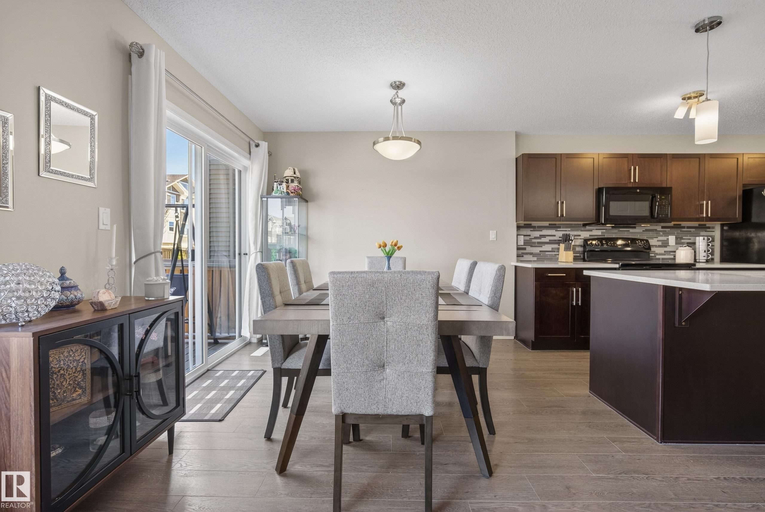 https://zimg.paragon.ice.com/ParagonImages/Property/PM/RAE/225399785/16/0/0/b0e478f5a287384051d560baad7ca6e2/1/2c35e455124b1f64ffc05395e19182db/225399785-36456c1f-4a30-42e0-8895-33720a3fa252.JPG