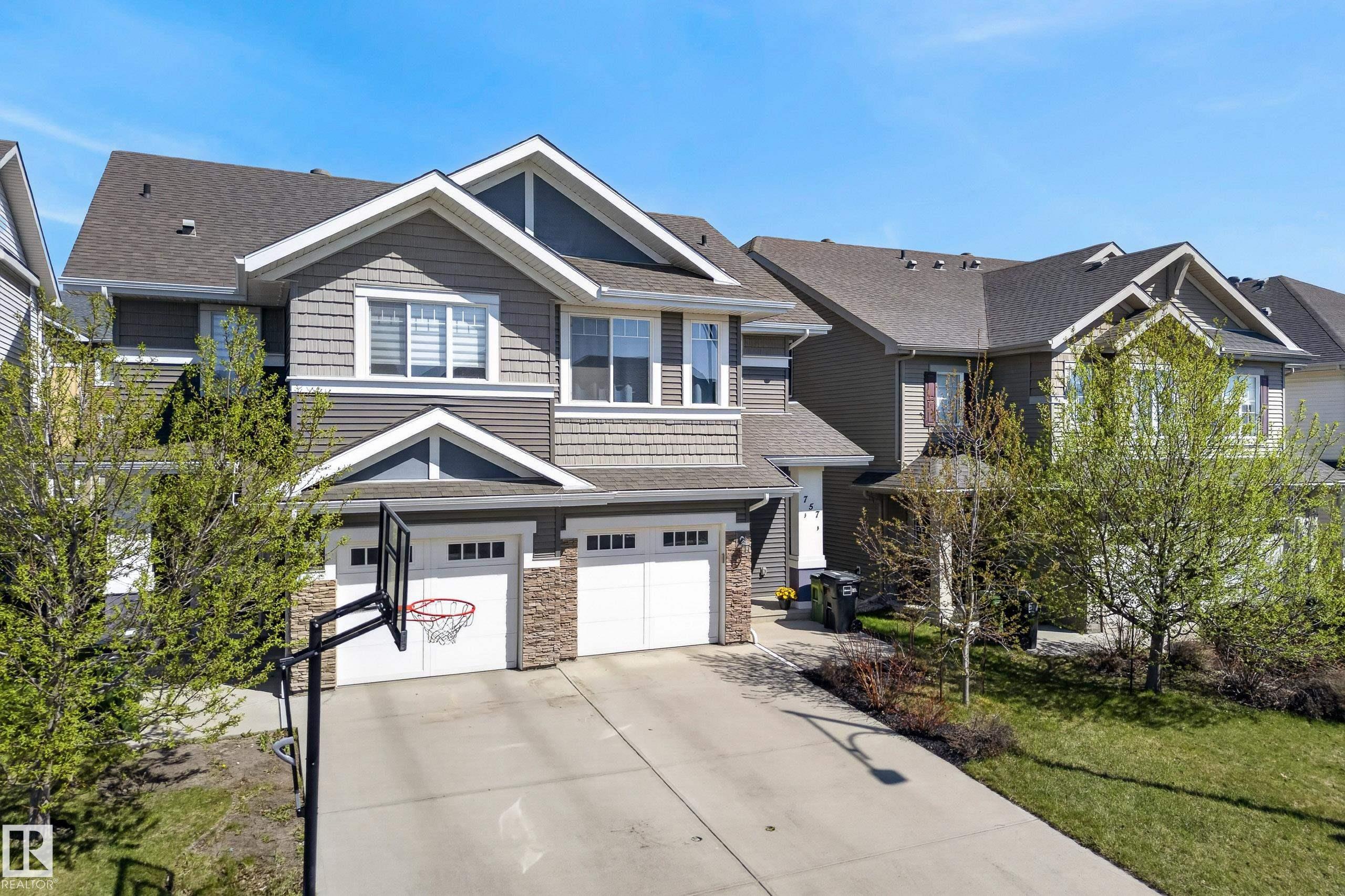 Picture for 757 EAGLESON CR NW