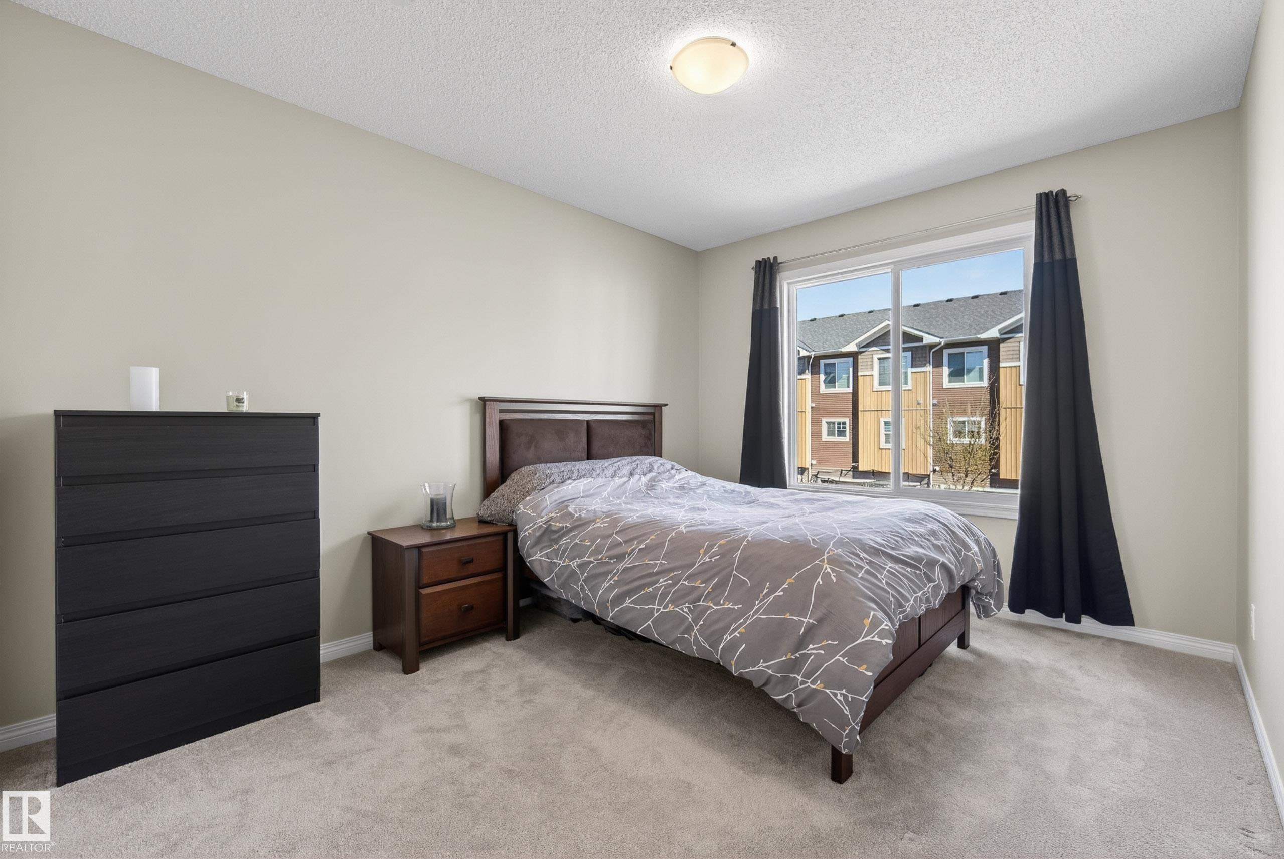 https://zimg.paragon.ice.com/ParagonImages/Property/PM/RAE/225399785/28/0/0/0f43628a317ad1aca9c7ae7cd0ff9916/1/2c35e455124b1f64ffc05395e19182db/225399785-7e436225-fcf5-453e-86c1-2f8fb1f565c5.JPG