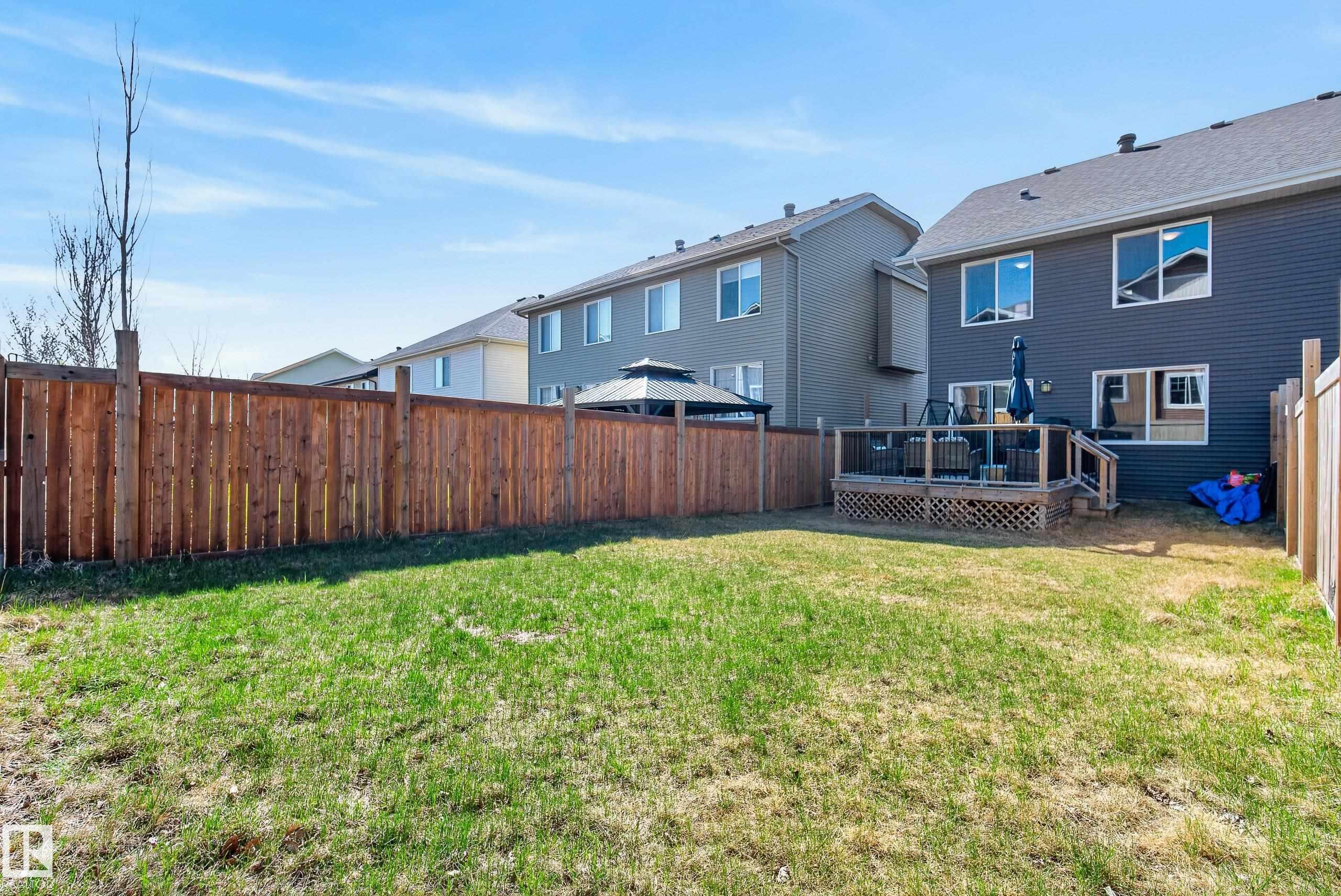 https://zimg.paragon.ice.com/ParagonImages/Property/PM/RAE/225399785/40/0/0/84f2155e10c2d4c1e6eb3f1b7898af12/1/2c35e455124b1f64ffc05395e19182db/225399785-ef50645f-1687-4cd0-8eb3-4d83d2647893.JPG