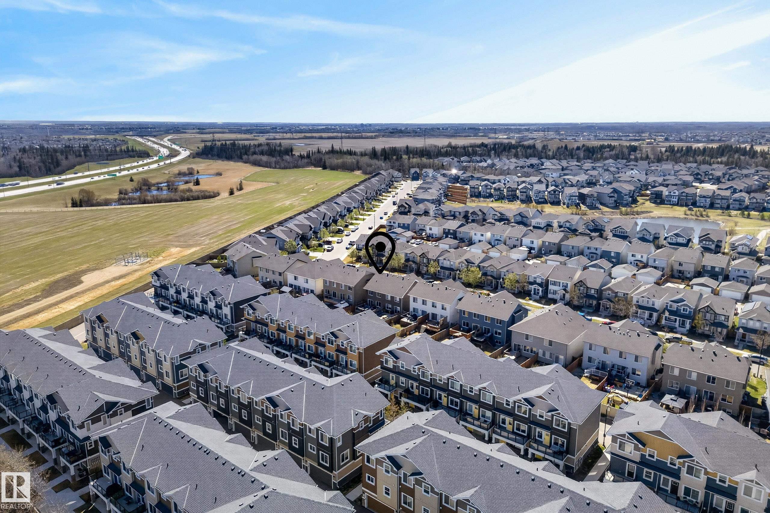 https://zimg.paragon.ice.com/ParagonImages/Property/PM/RAE/225399785/43/0/0/ca10477126bf932ed4df243968fd9190/1/2c35e455124b1f64ffc05395e19182db/225399785-4ccf7611-9b16-491a-bef4-ab7d56a6fe72.JPG