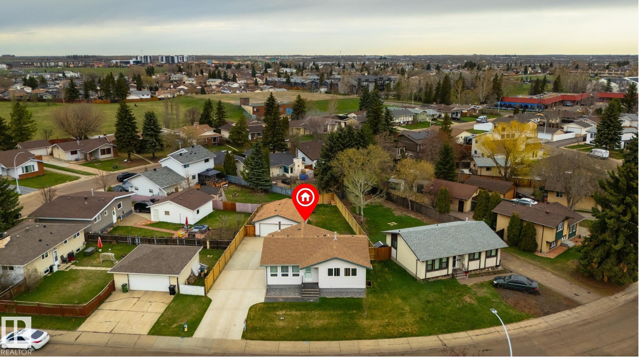 https://zimg.paragon.ice.com/ParagonImages/Property/PM/RAE/225399793/38/0/0/e2a96cdc2cebb15f226770c88ec99d3c/1/5064838098d146252f58b03f666126e1/225399793-24dd295b-fbab-4db8-bcdb-3a4d91a0071f.JPG