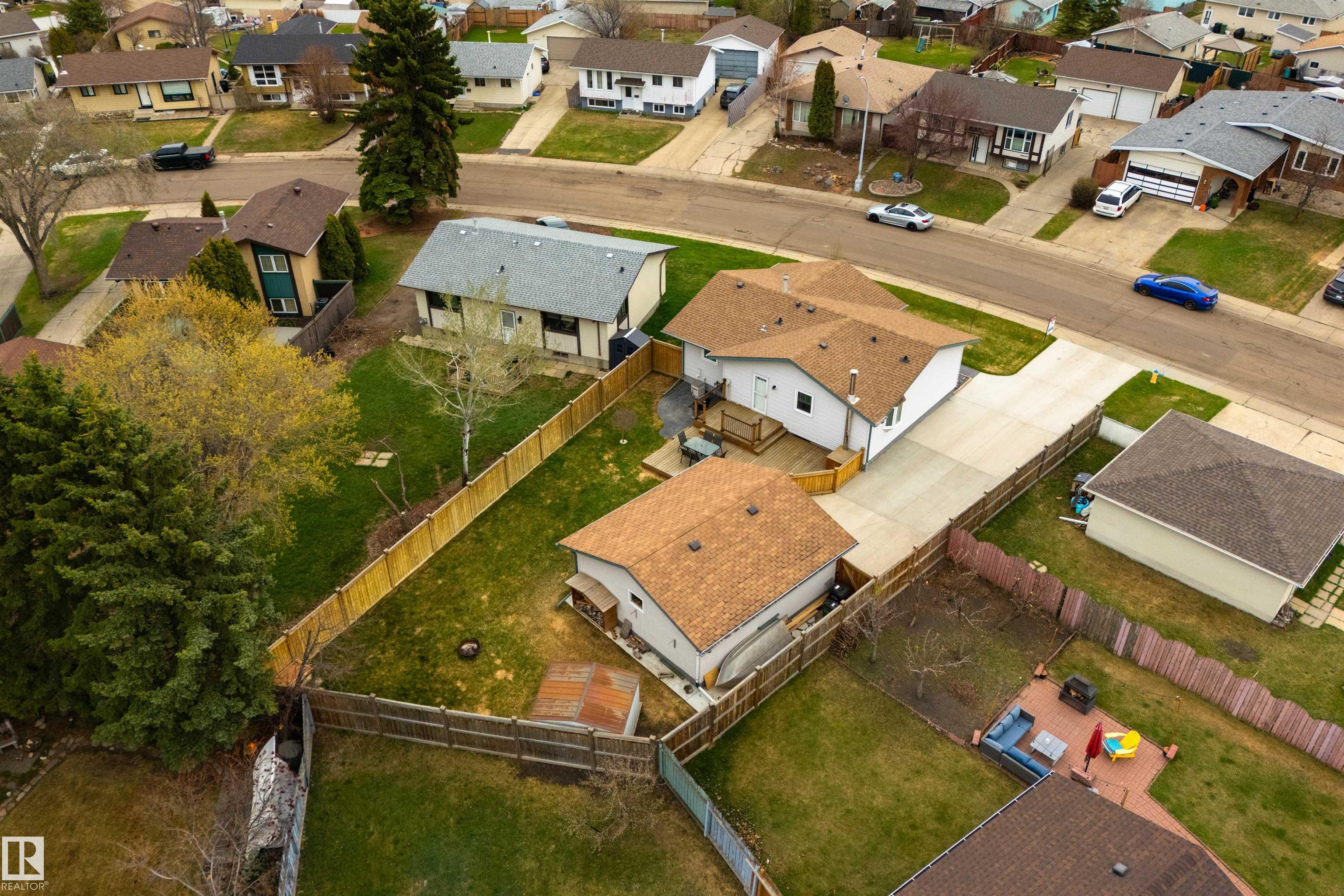 https://zimg.paragon.ice.com/ParagonImages/Property/PM/RAE/225399793/41/0/0/685bc021bac1059e9bf6898d12b975a2/1/5064838098d146252f58b03f666126e1/225399793-64c08923-db38-4de9-b932-06ab08513712.JPG