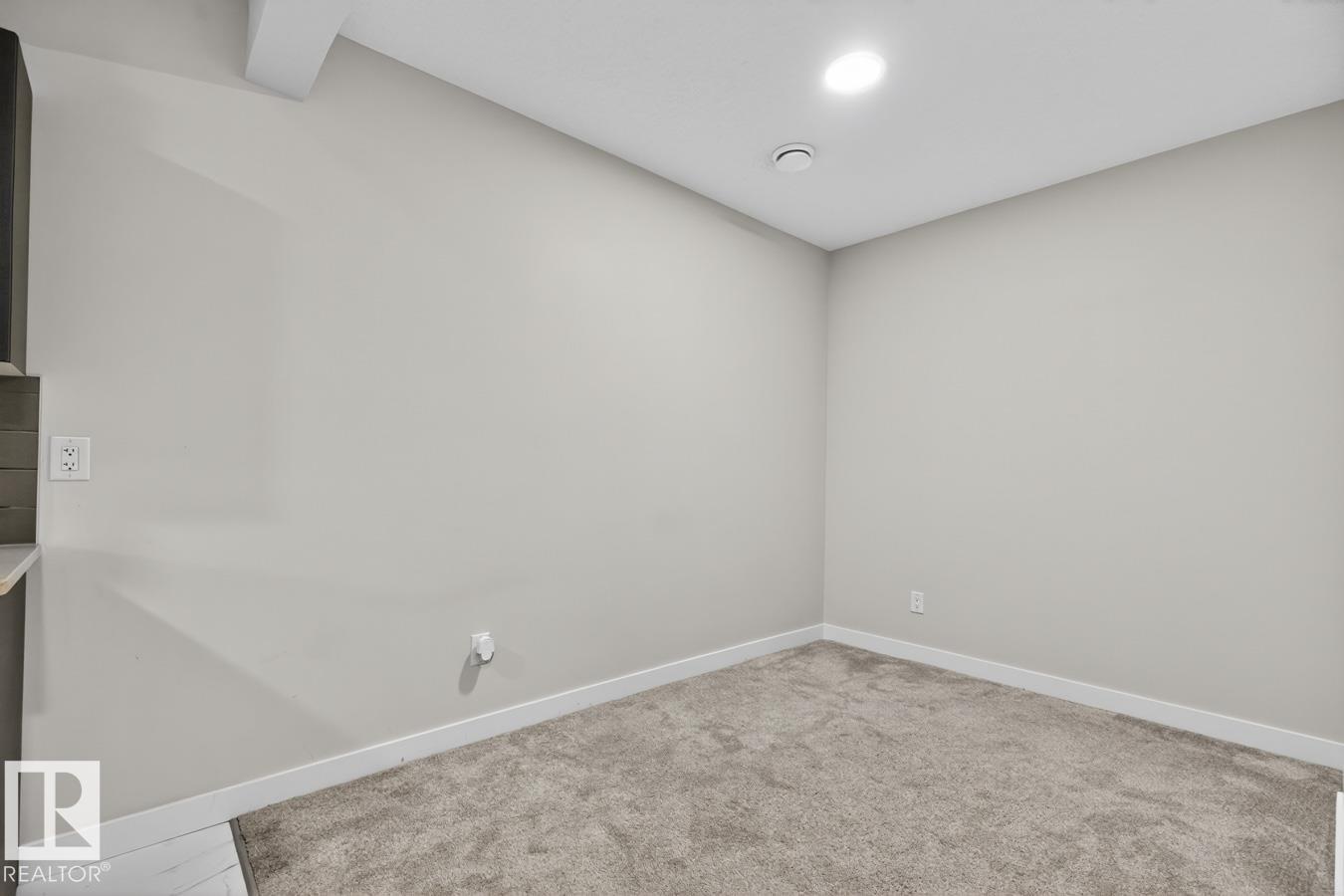 Photo 32 at 3214 9 Street NW, Maple Crest, Edmonton