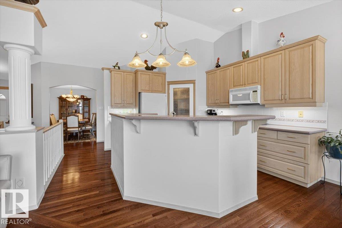 https://zimg.paragon.ice.com/ParagonImages/Property/PM/RAE/225399806/9/0/0/346f6c87435dd2d2feae4d38cc7efe4b/1/798870bb5d826c080cad44e43af5c2bf/225399806-d8bb72b3-fc15-46fc-9801-4077ecc426cf.JPG