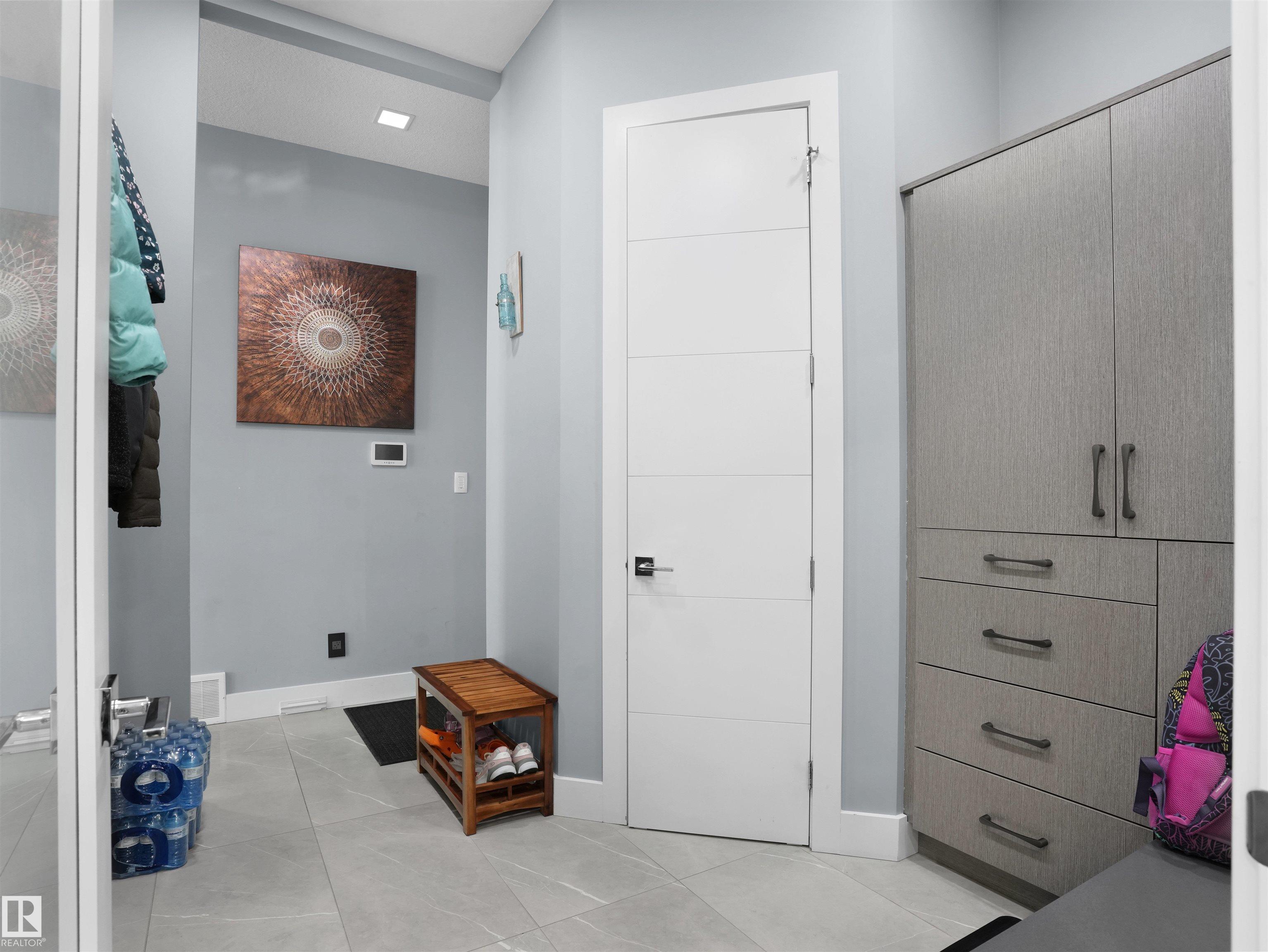 Photo 27 at 913 Wood Place NW, Windermere, Edmonton