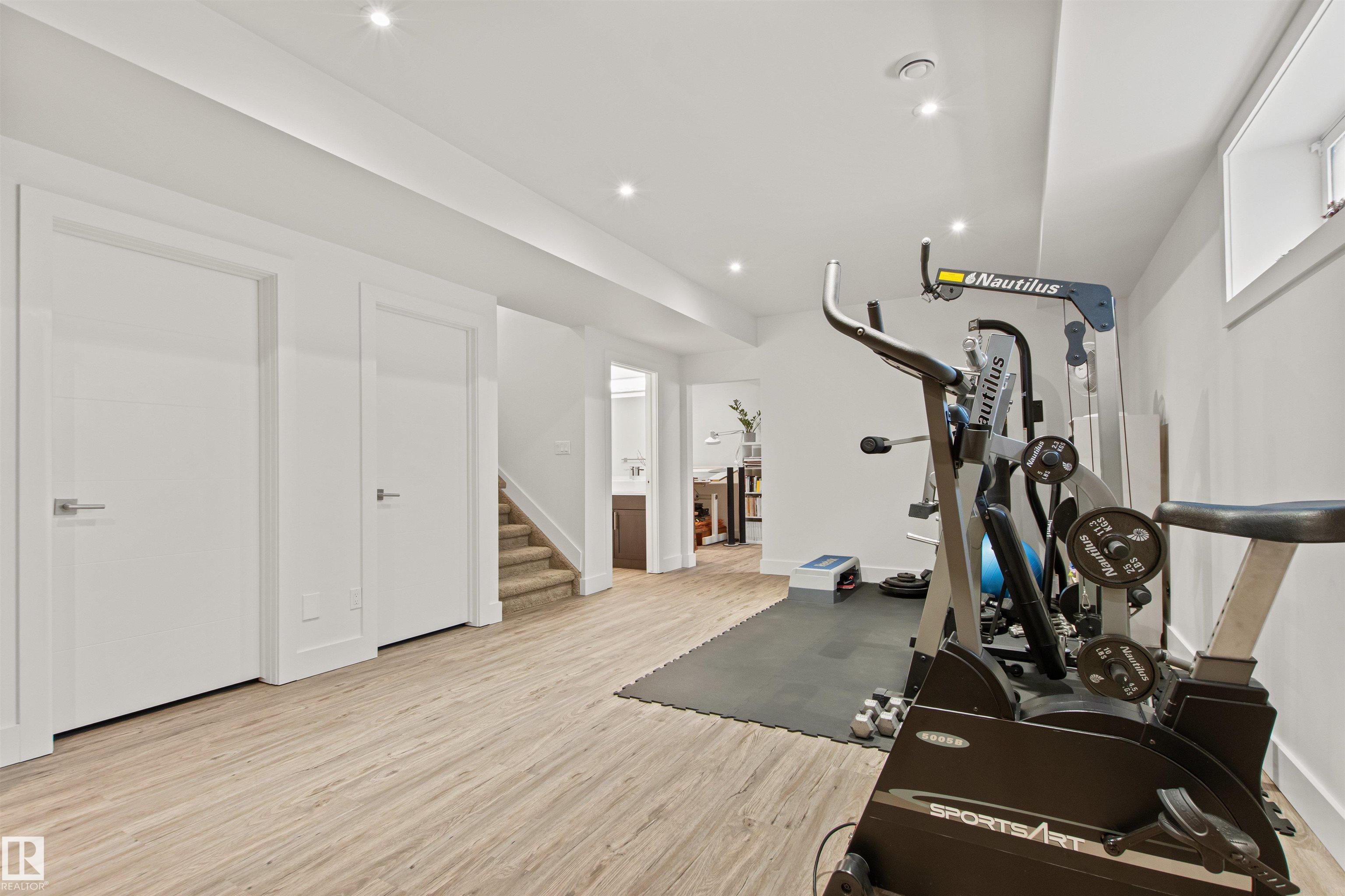Photo 38 at 11324 87 Street NW, Parkdale, Edmonton