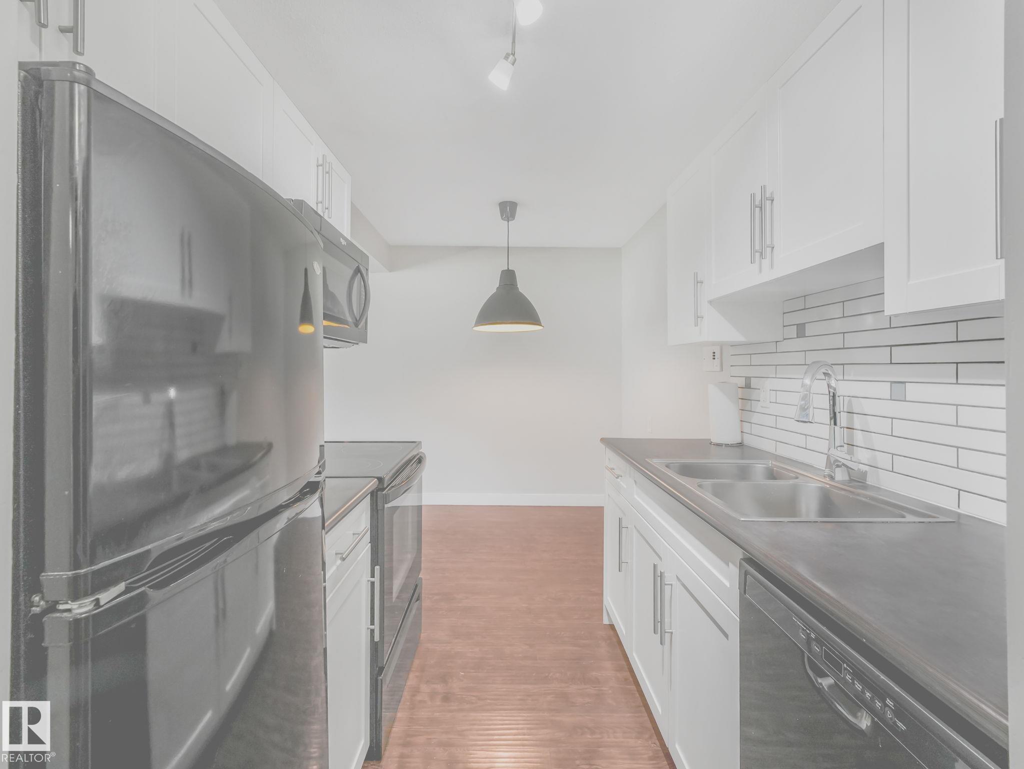 https://zimg.paragon.ice.com/ParagonImages/Property/PM/RAE/225399812/12/0/0/9d645ce4f2e2f8cdd66c3469bf93ea8e/1/7153222e52971683393386827f6f573c/225399812-51a55c7b-e51e-4cae-98e2-bcc4f10dfe85.JPG