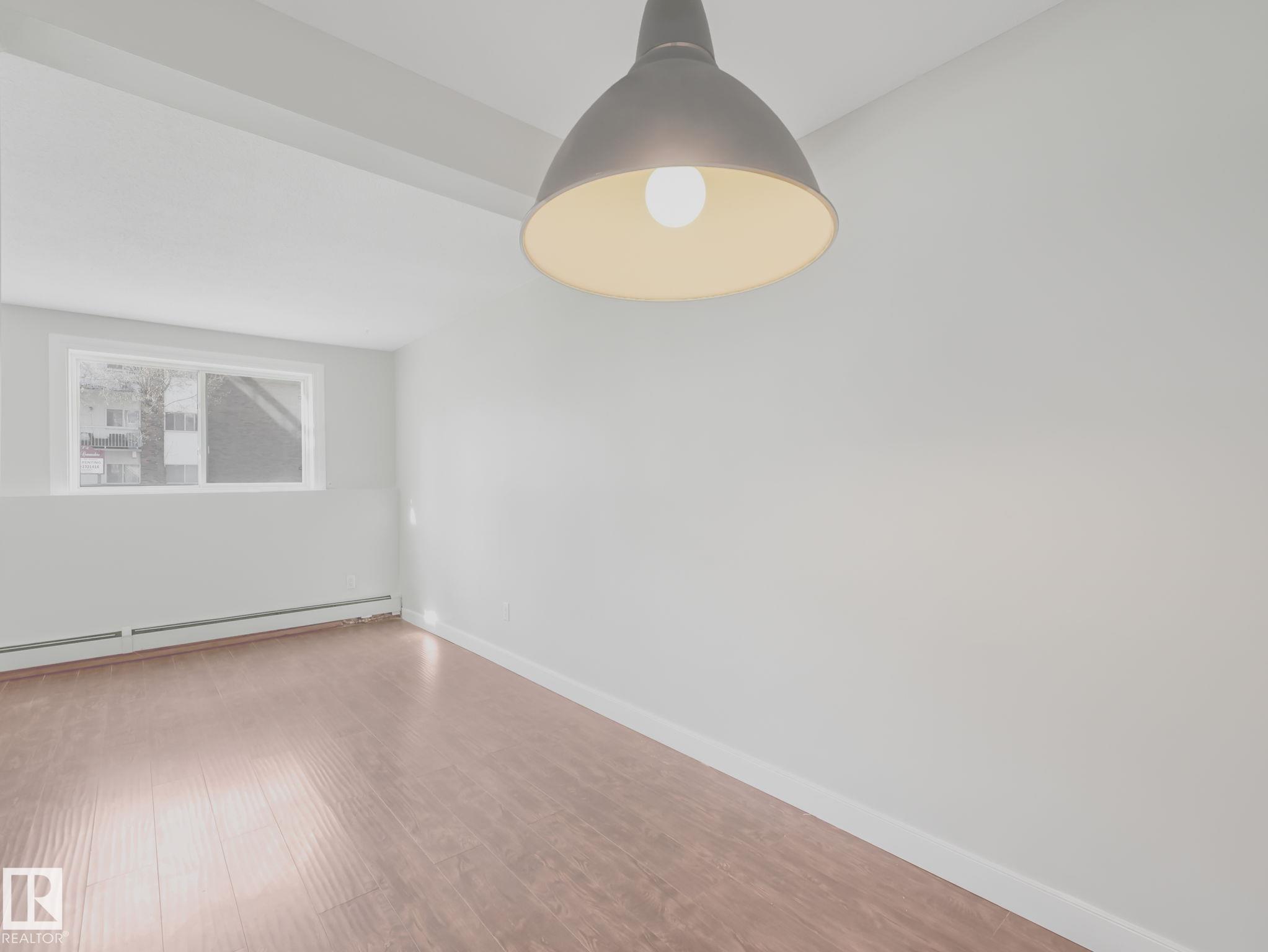 https://zimg.paragon.ice.com/ParagonImages/Property/PM/RAE/225399812/20/0/0/744e3ea056da2f36c6aff2c65bdbd12e/1/7153222e52971683393386827f6f573c/225399812-52c21f0e-158d-49d0-9366-52b28de76773.JPG