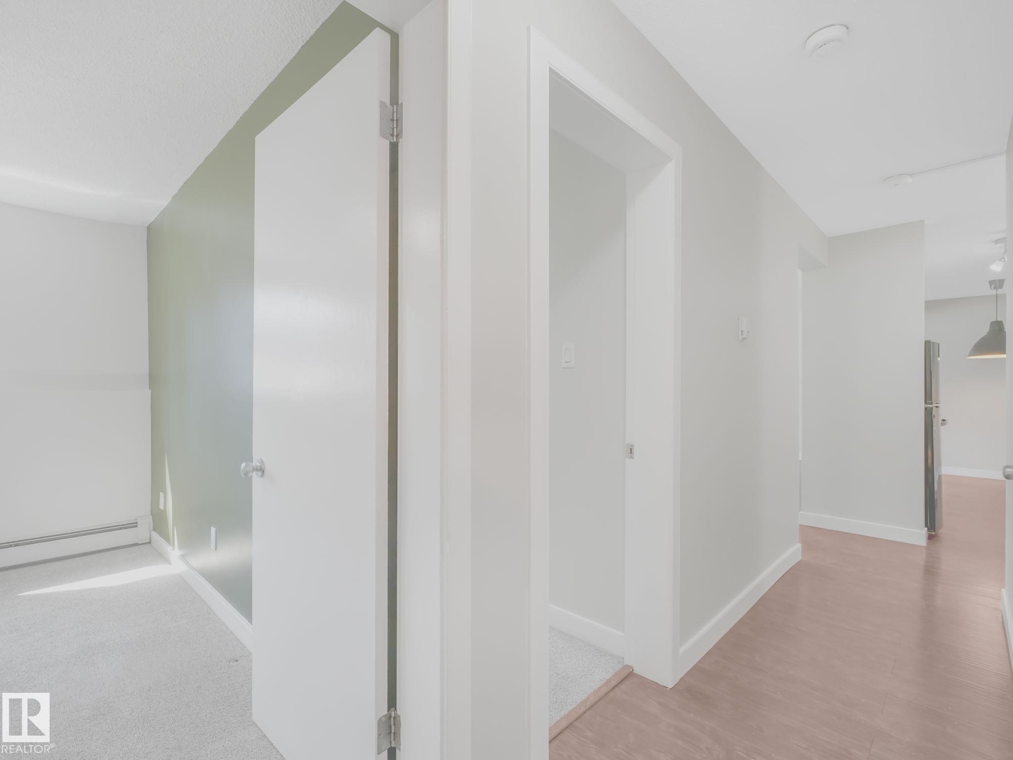 https://zimg.paragon.ice.com/ParagonImages/Property/PM/RAE/225399812/22/0/0/ecd45a3ac196daf1802cc7a586187ace/1/7153222e52971683393386827f6f573c/225399812-e915b010-2ea3-44dd-a7f5-1ed11f2261bd.JPG