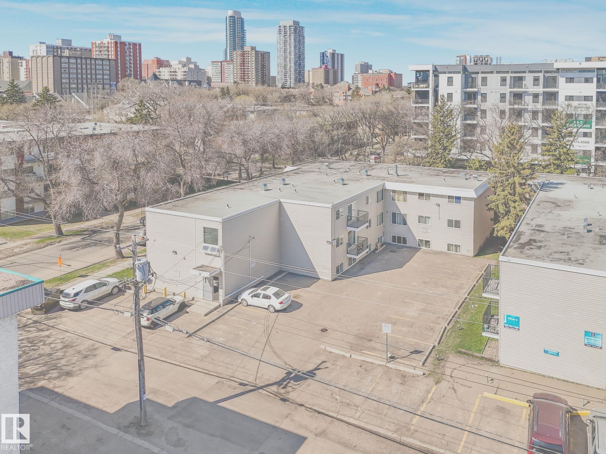 https://zimg.paragon.ice.com/ParagonImages/Property/PM/RAE/225399812/33/0/0/4171b508046d9a1c223284c8b22a1b51/1/7153222e52971683393386827f6f573c/225399812-b795ac79-e388-4a33-8f29-e3076439b802.JPG