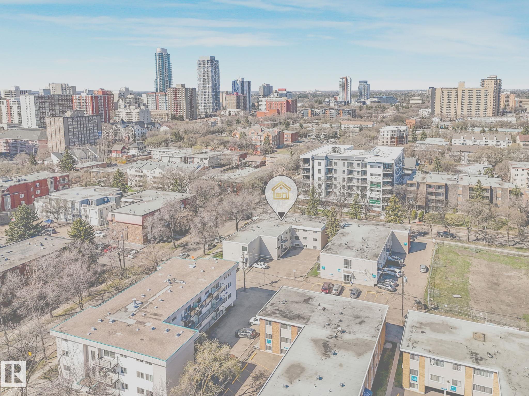 https://zimg.paragon.ice.com/ParagonImages/Property/PM/RAE/225399812/37/0/0/90151b2253a70826c81c6bb6b77d0fb0/1/7153222e52971683393386827f6f573c/225399812-40cce760-bd6f-4b15-b73a-4d75be42a98d.JPG