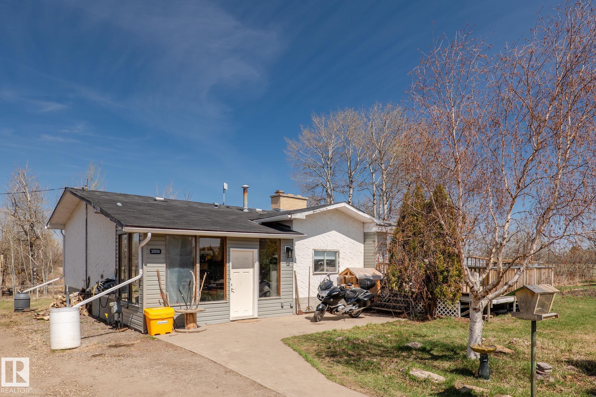 23133 Twp Rd 502, None, Rural Leduc County