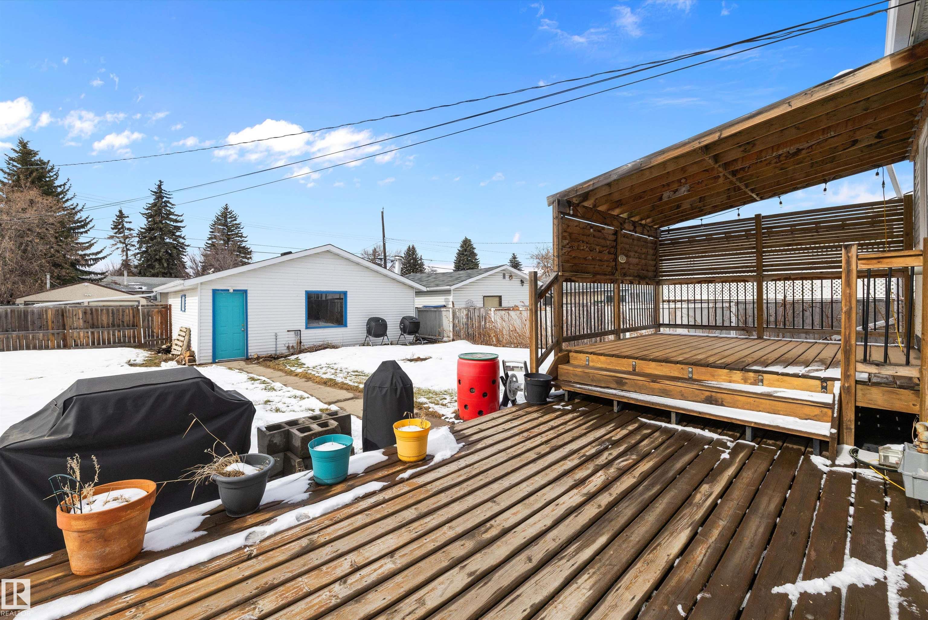 Photo 39 at 10536 162 Street NW, Britannia Youngstown, Edmonton