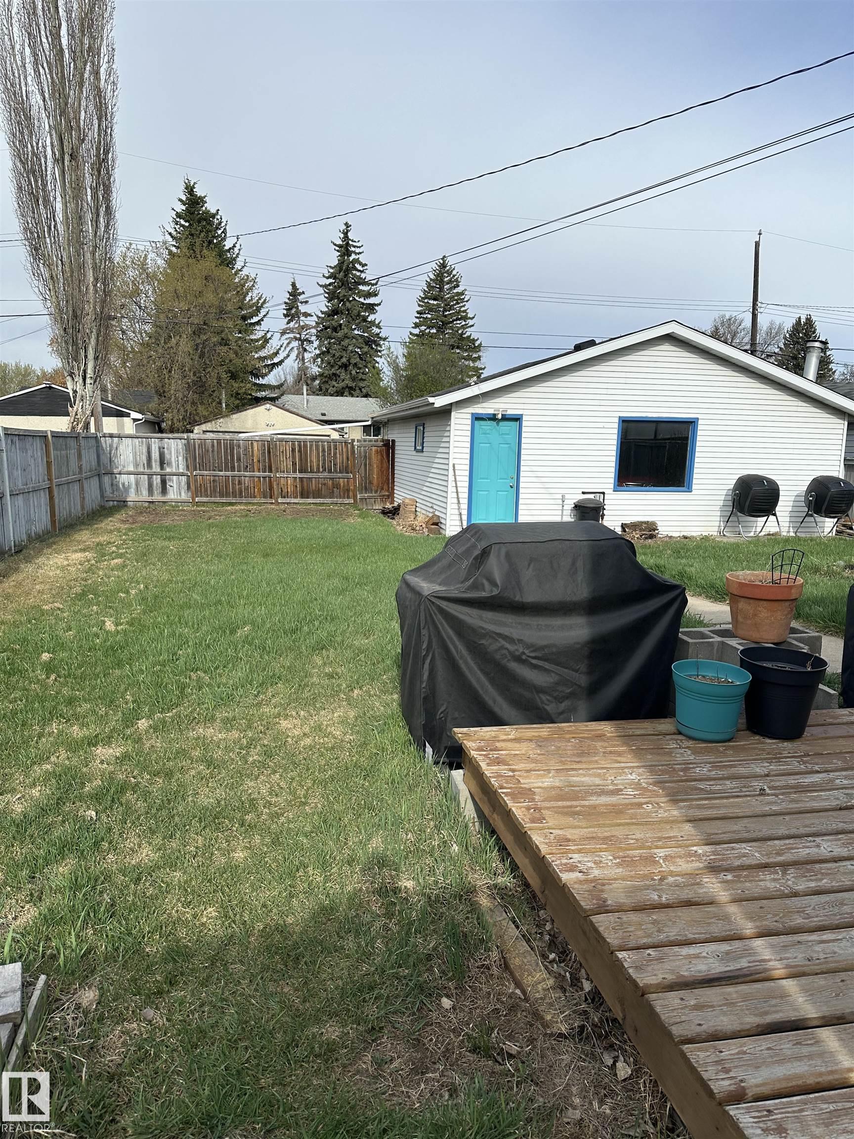Photo 46 at 10536 162 Street NW, Britannia Youngstown, Edmonton