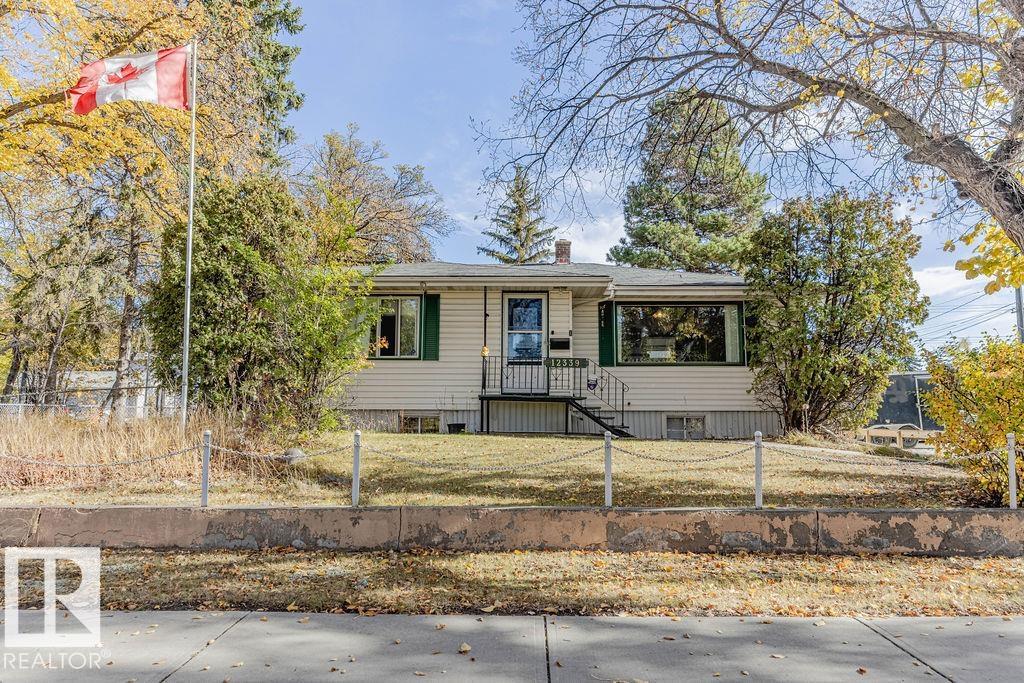 12339 89 Street NW, Delton, Edmonton