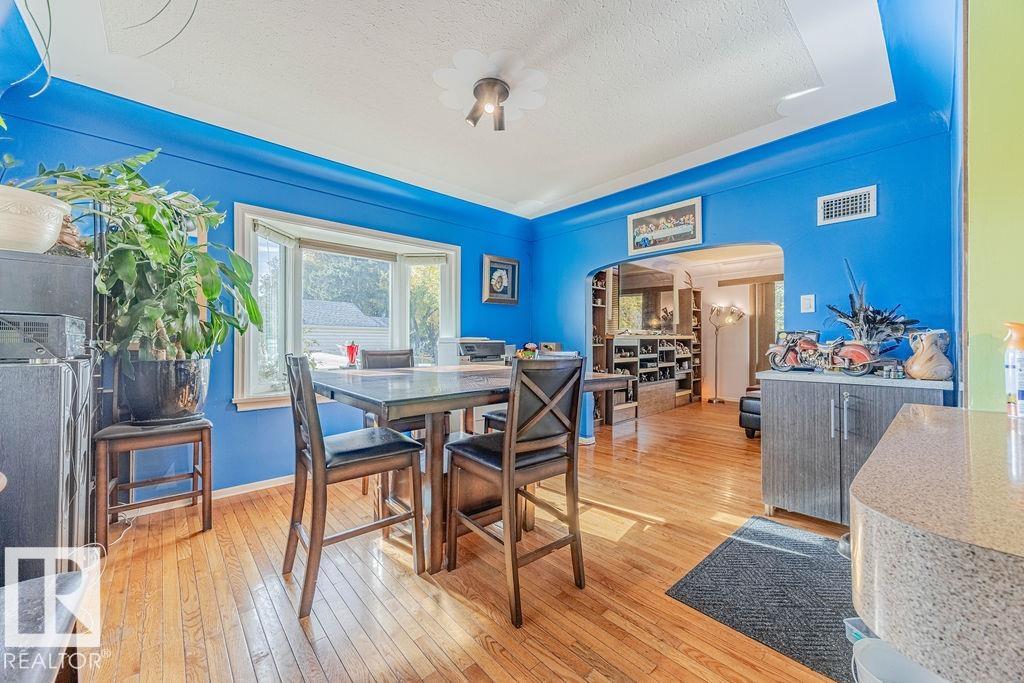 Photo 10 at 12339 89 Street NW, Delton, Edmonton