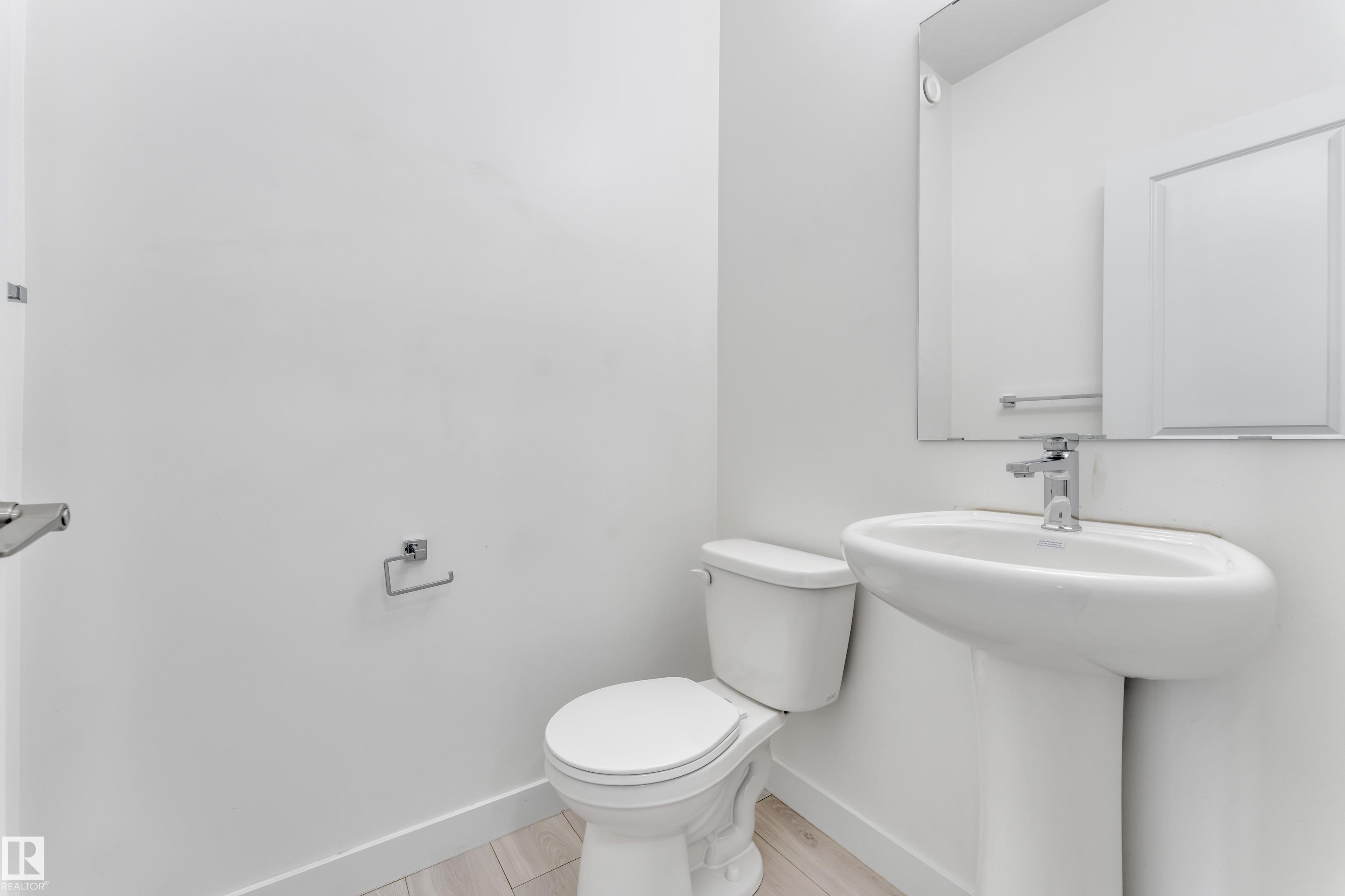 https://zimg.paragon.ice.com/ParagonImages/Property/PM/RAE/225399846/8/0/0/ee98cf11ca029585edbf1f8907b3793d/1/8410a546aab81631492b66433613df35/225399846-77f8876c-d563-4021-afaf-d674cb4d430d.JPG