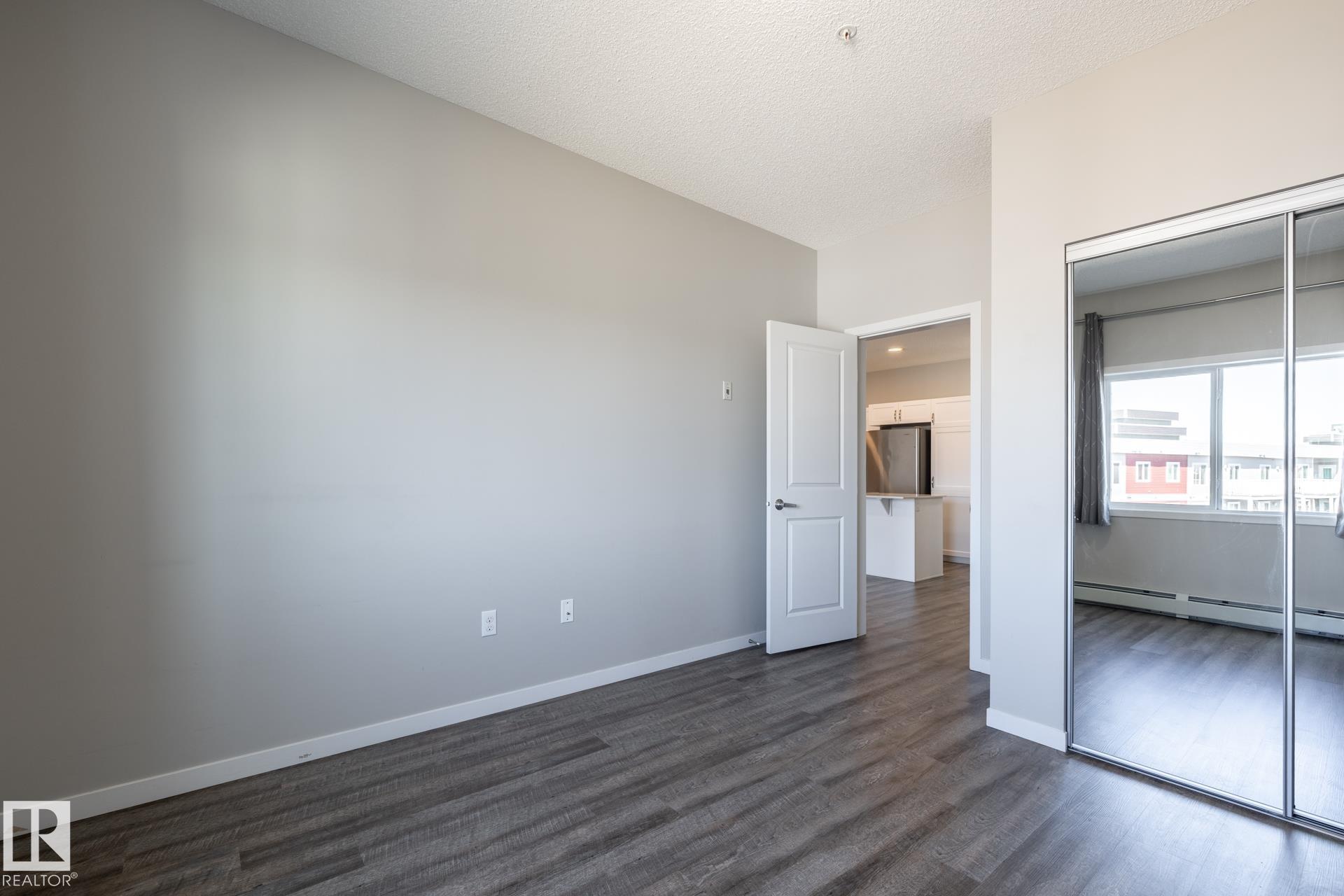 https://zimg.paragon.ice.com/ParagonImages/Property/PM/RAE/225399853/14/0/0/e4cb8fe8ef8e14cdb30dd17d54b38674/1/373daeab0b5d1bfd4571cc71ca6a973d/225399853-f6b71b34-6db5-48df-9cec-71d96a6281ff.JPG