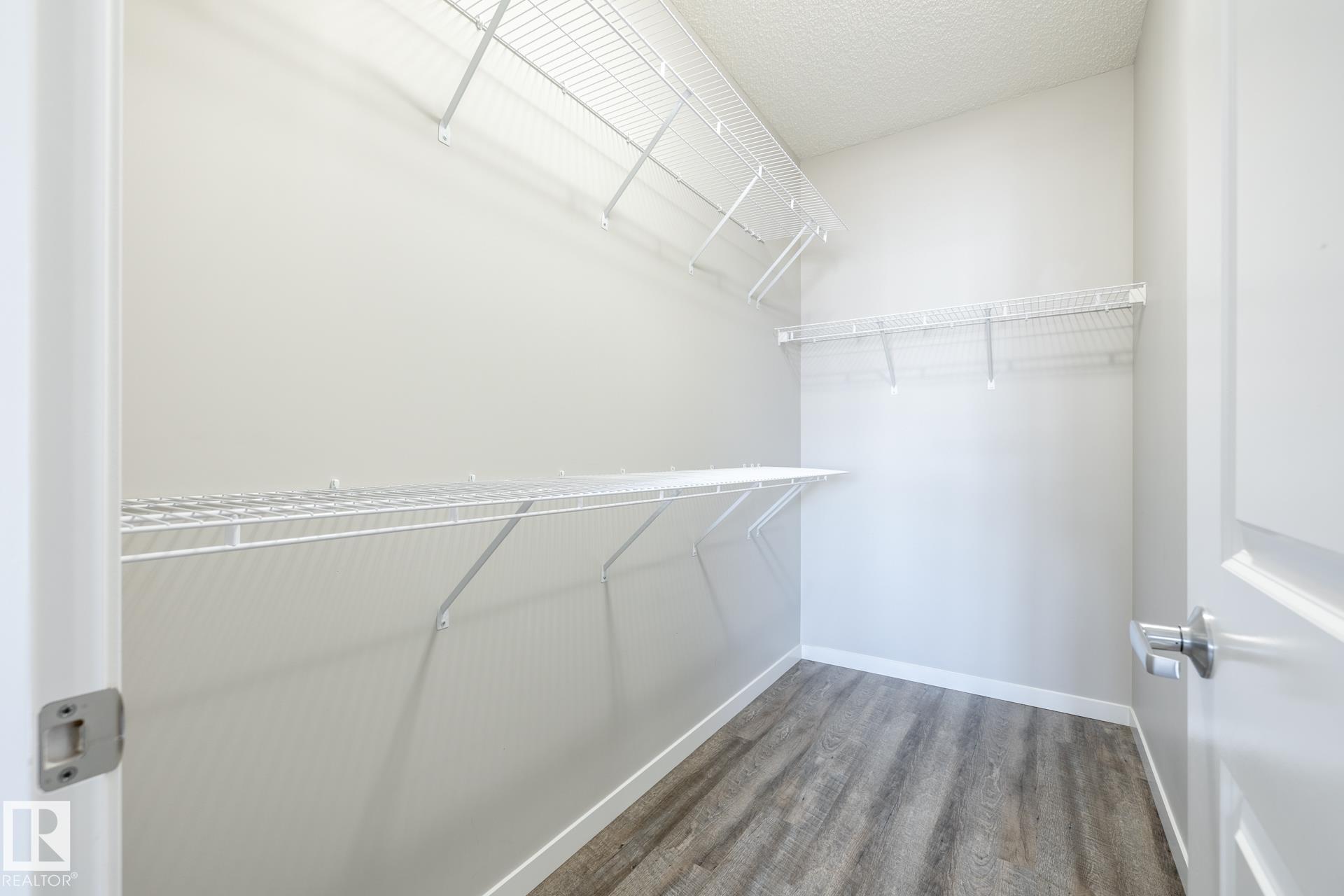 https://zimg.paragon.ice.com/ParagonImages/Property/PM/RAE/225399853/23/0/0/e47efe89489f2e8c5561c172abaa39b3/1/373daeab0b5d1bfd4571cc71ca6a973d/225399853-478a4dde-44d6-4121-99c4-aec29661261f.JPG